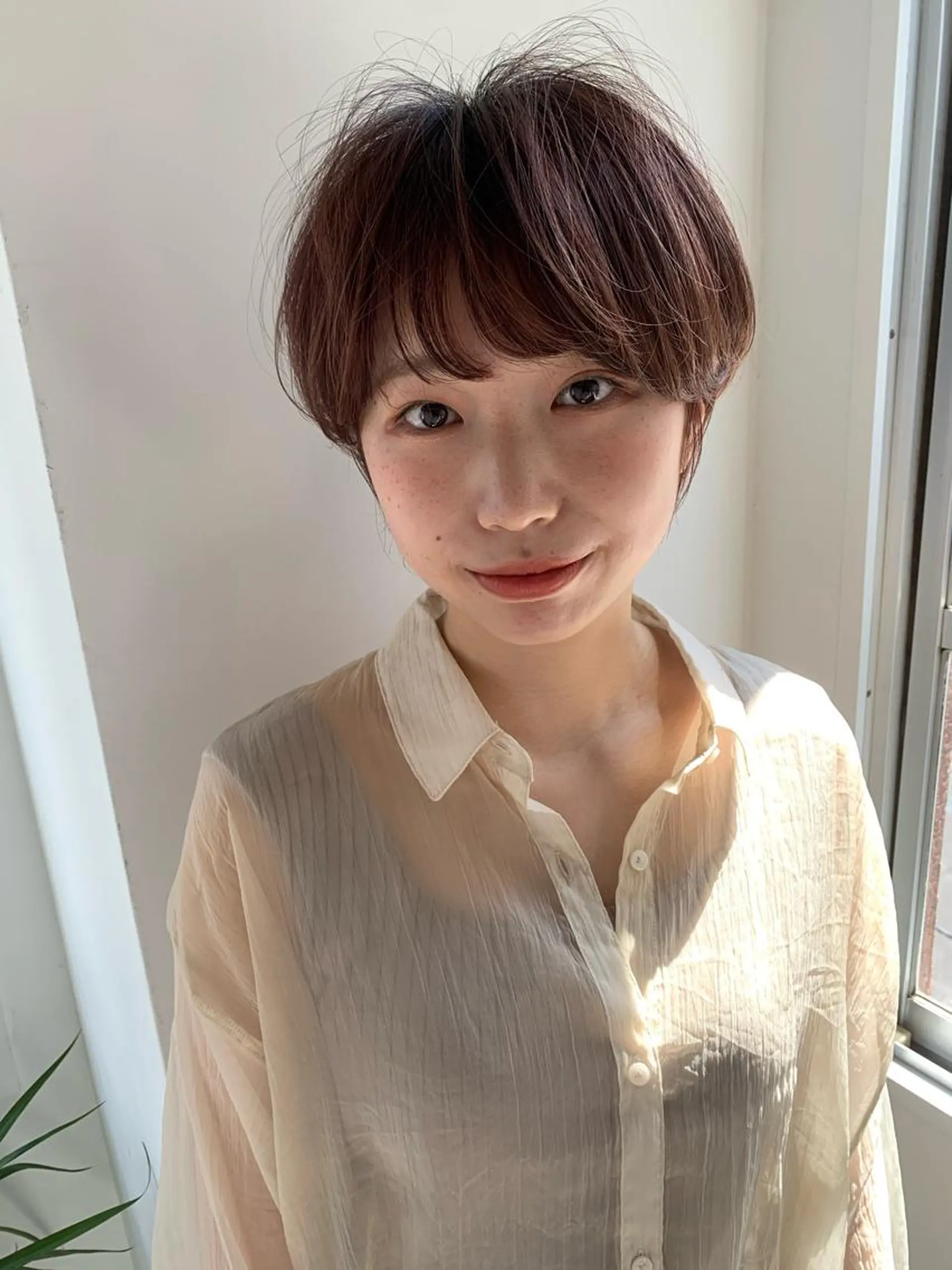 ショート カット トリートメント 大人可愛いレイヤー 大田のヘアスタイル