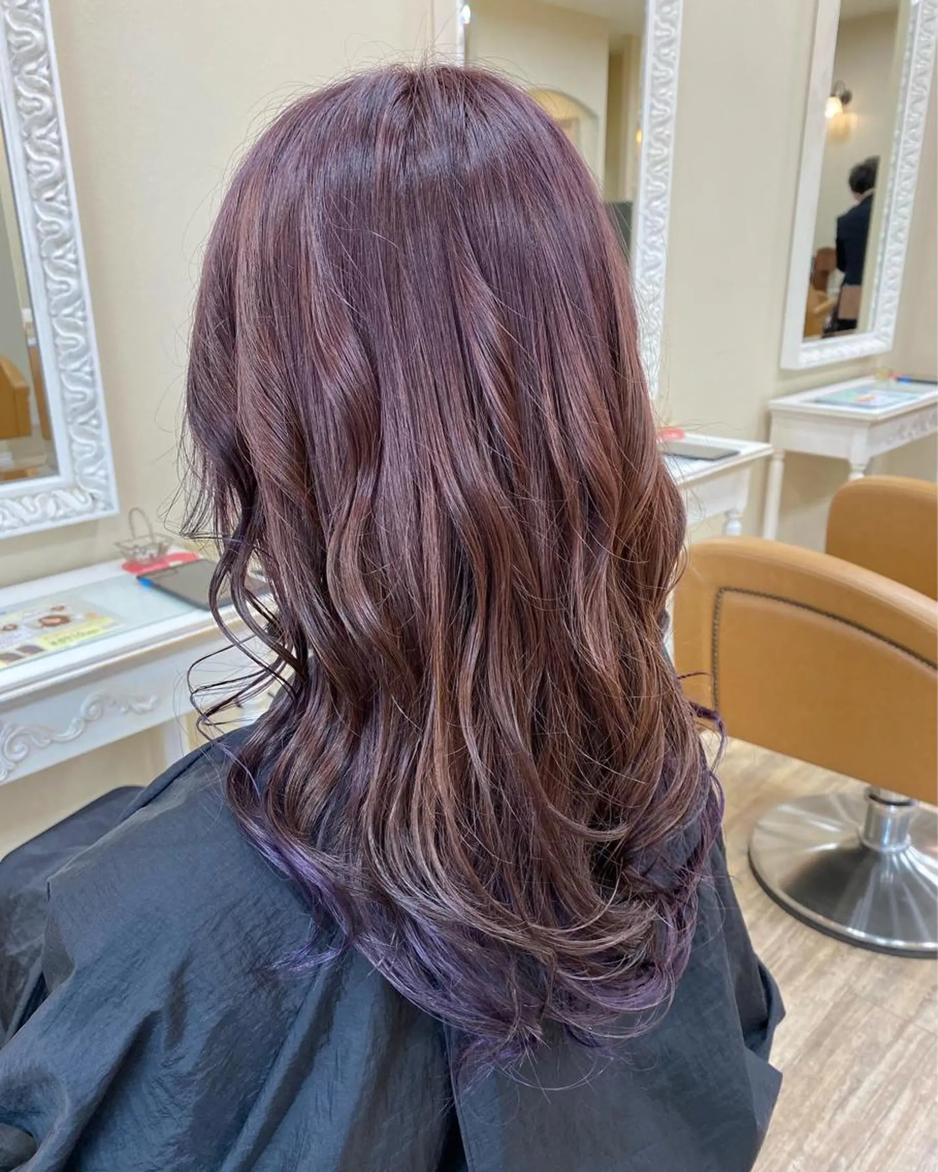 カラー SALOWIN栄 高須大貴のヘアスタイル