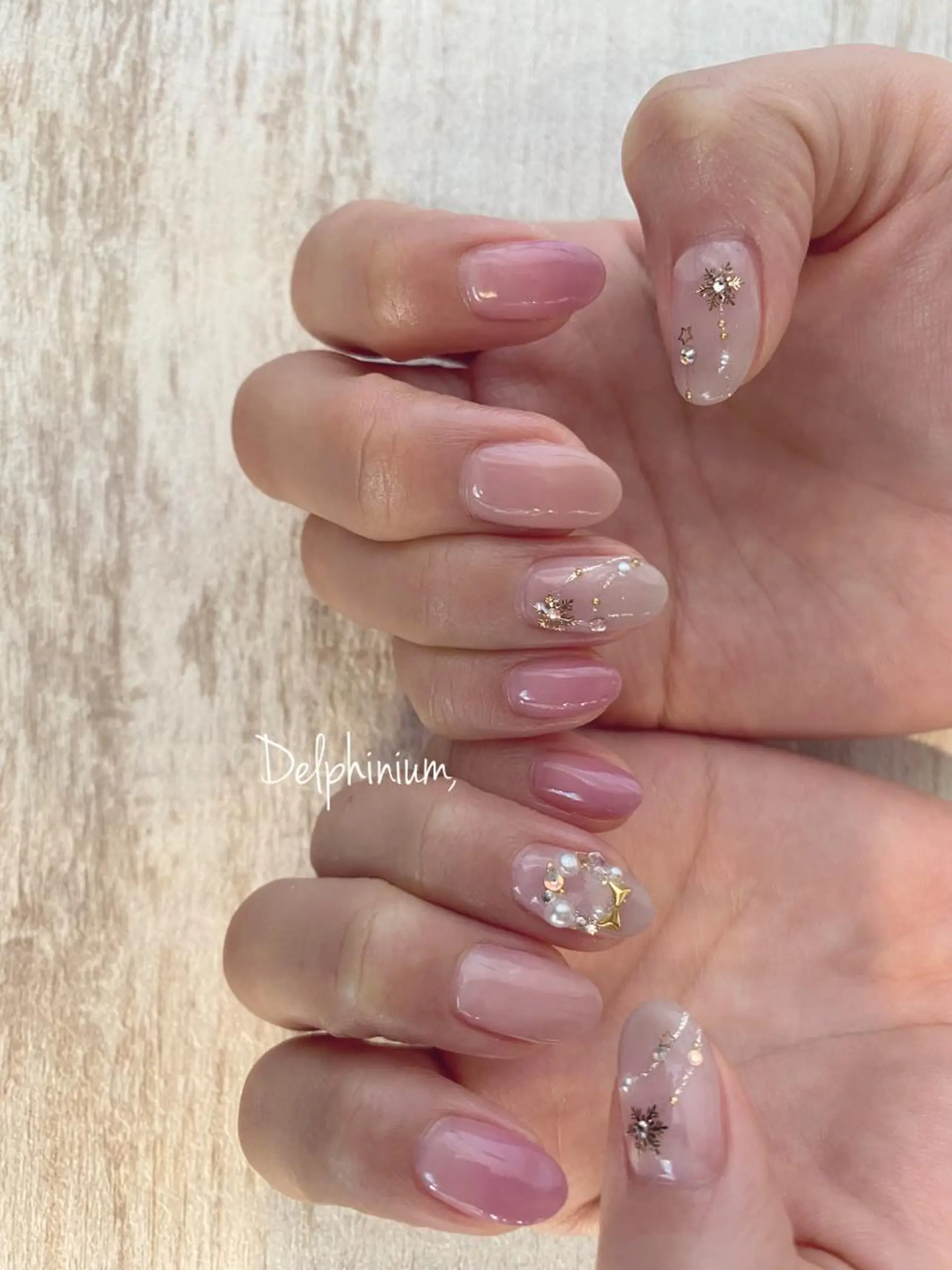 ネイル 冬ネイル クリスマス ハンドネイル 岡本 友恵のネイルデザイン