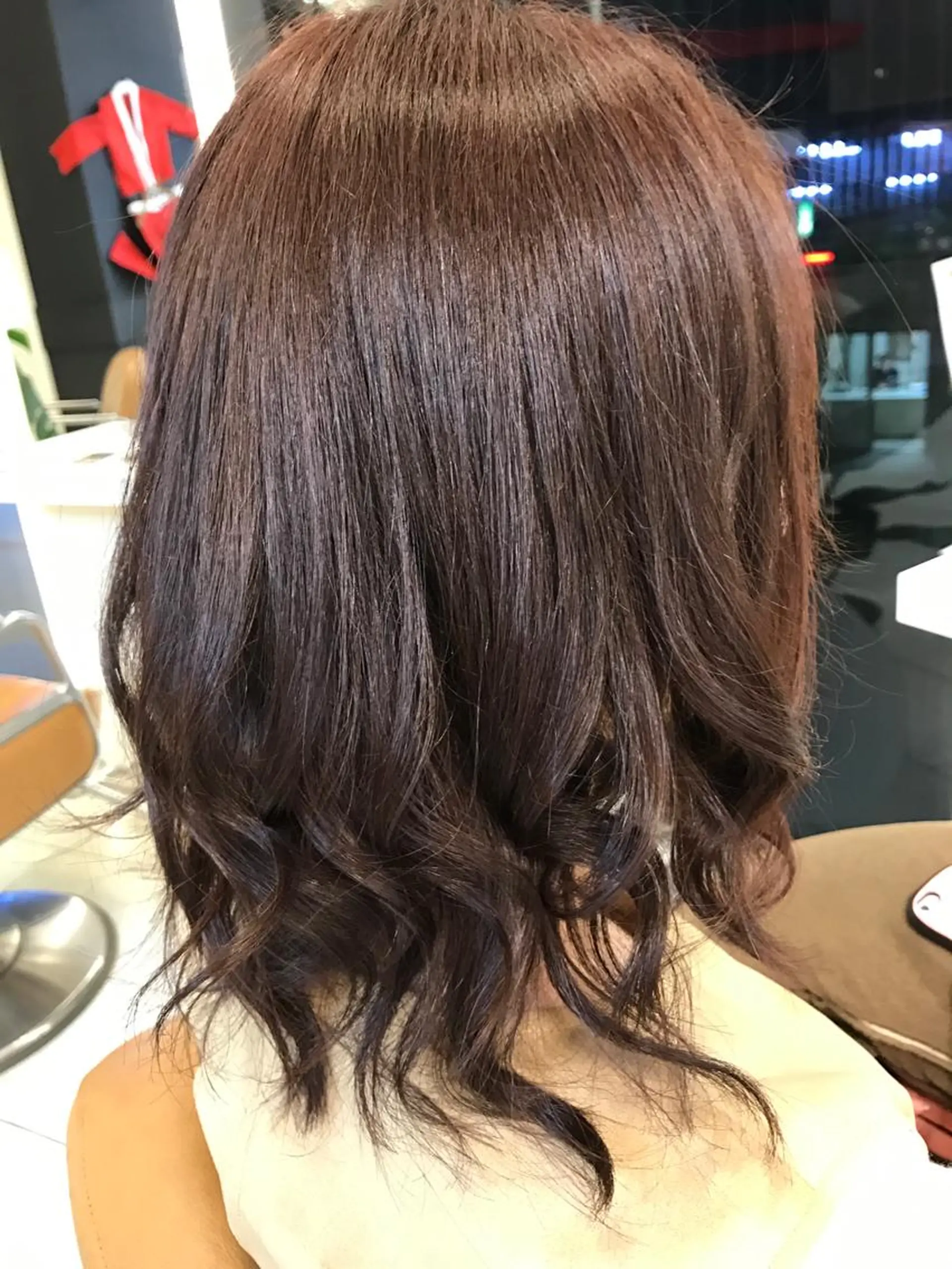 ミディアム カラー ヘアアレンジ イルミナカラー トリートメント 坂西 春果のマツエク・マツパデザイン
