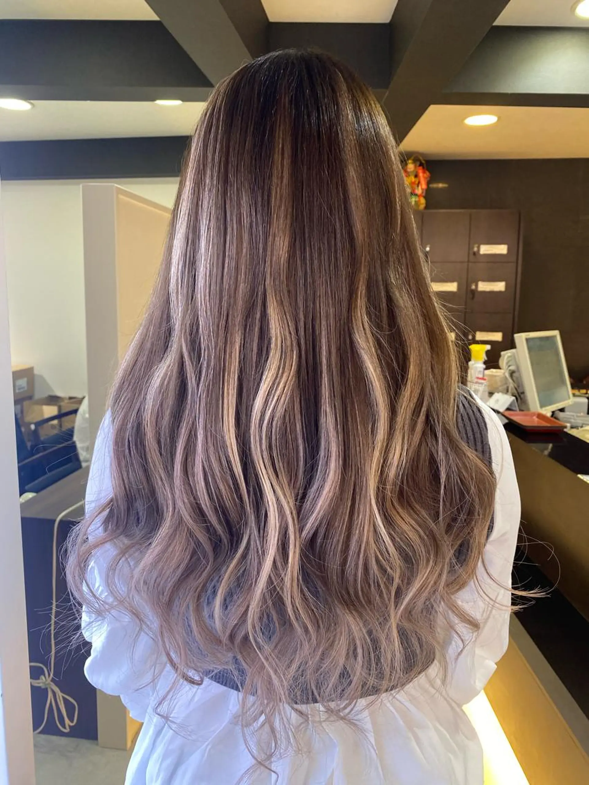 ロング Caracore なんば店のヘアスタイル