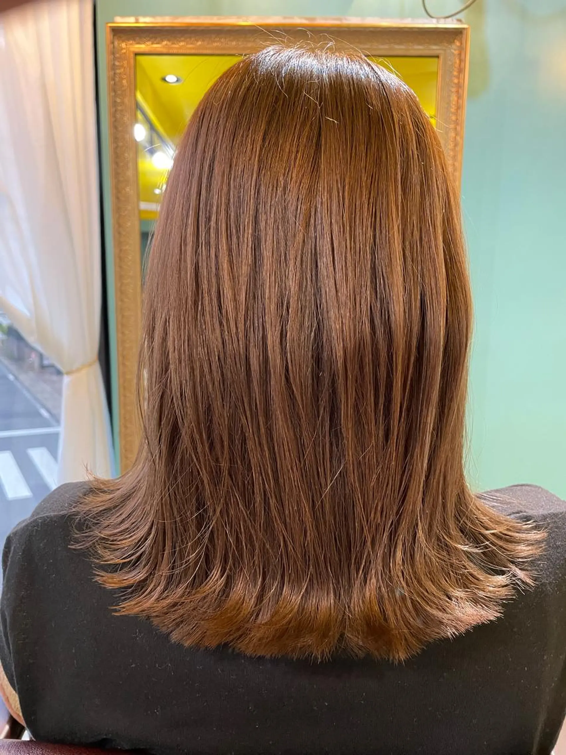 ミディアム ヘアカラー トリートメント 末石 智のヘアスタイル