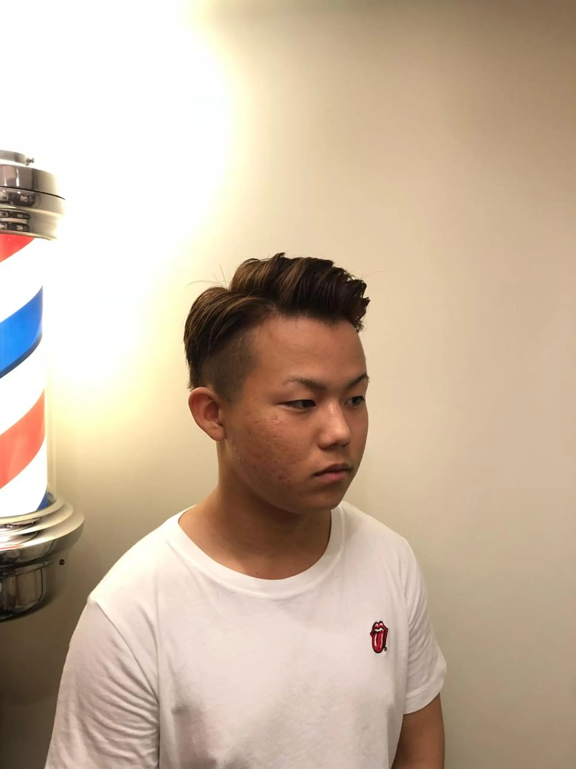 ショート パーマ メンズ 牧 颯斗のヘアスタイル