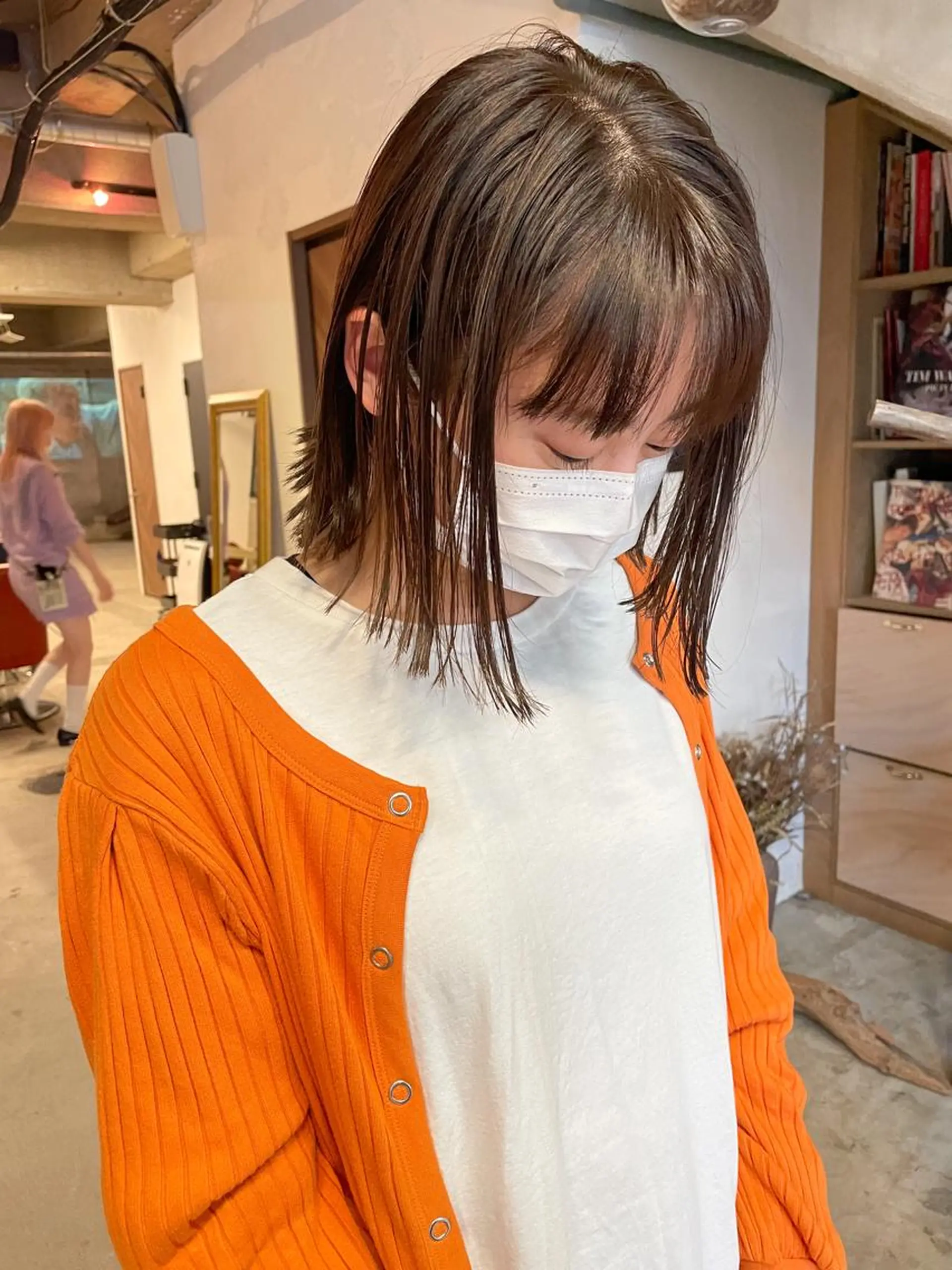 ミディアム カラー amy.所属・パーマ/レイヤー 岩山丈一郎のヘアスタイル