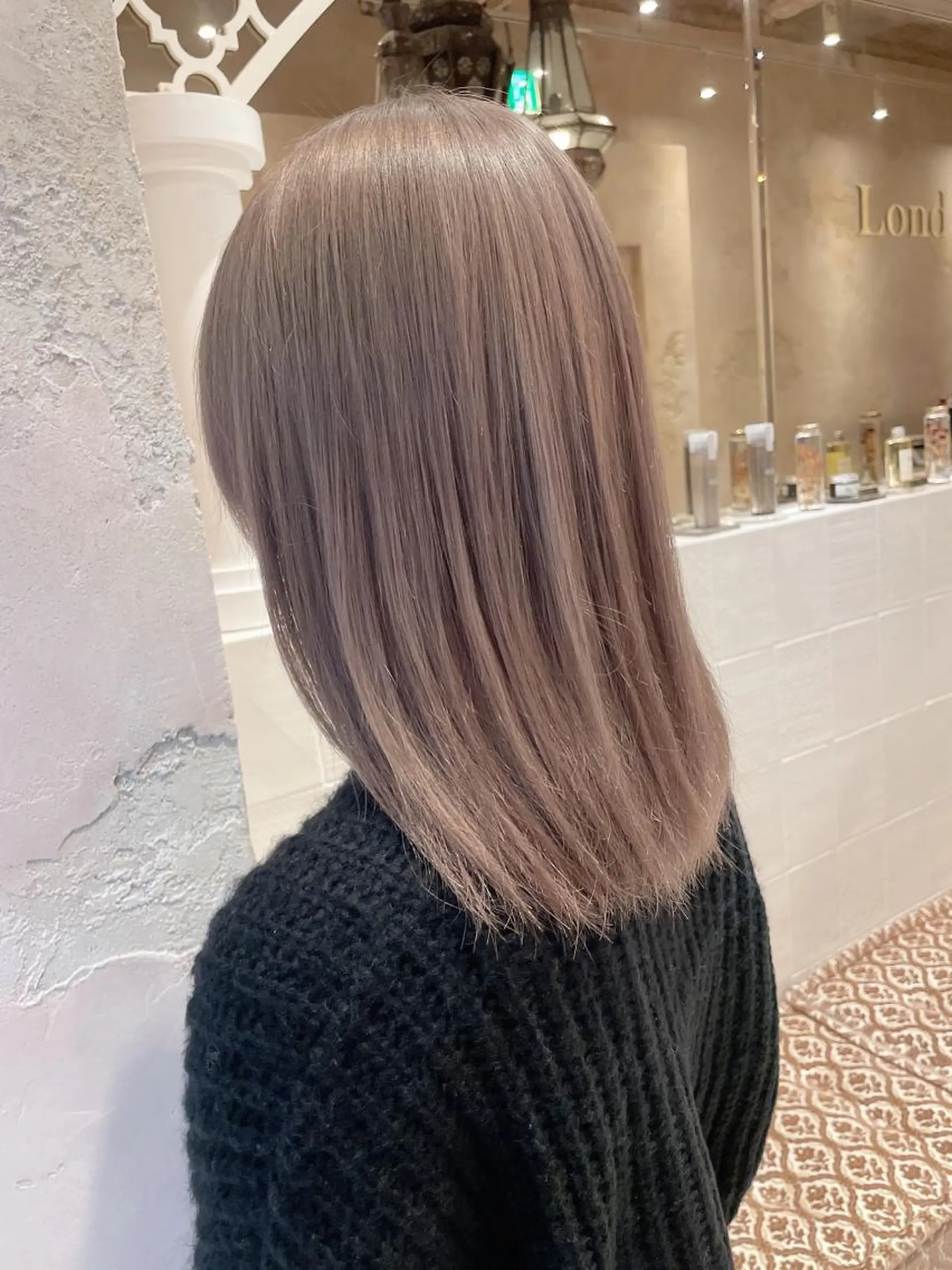 セミロング カット ヘアカラー トリートメント 縮毛矯正・髪質改善 ❣️三浦正也のヘアスタイル