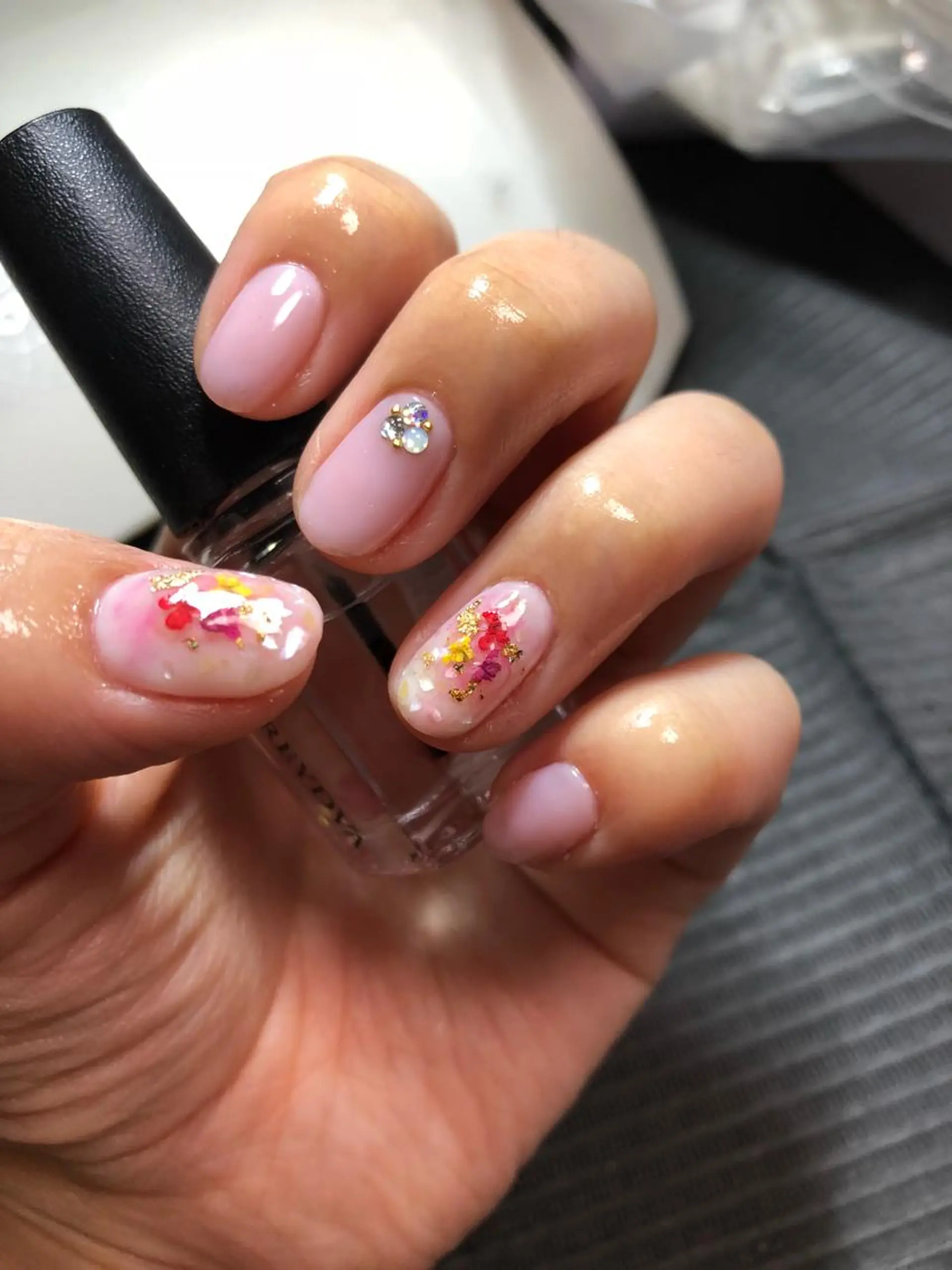 ネイル 遊津 美来のネイルデザイン