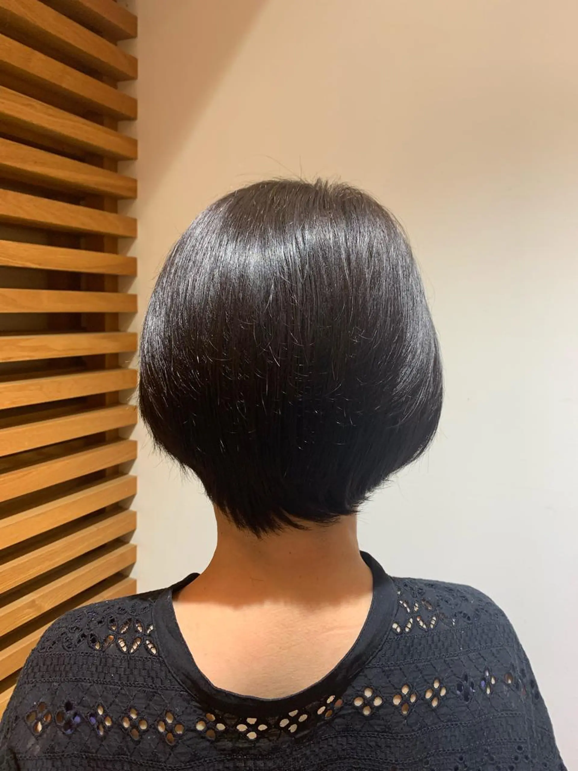 ショート カラー 畠中 望来のヘアスタイル