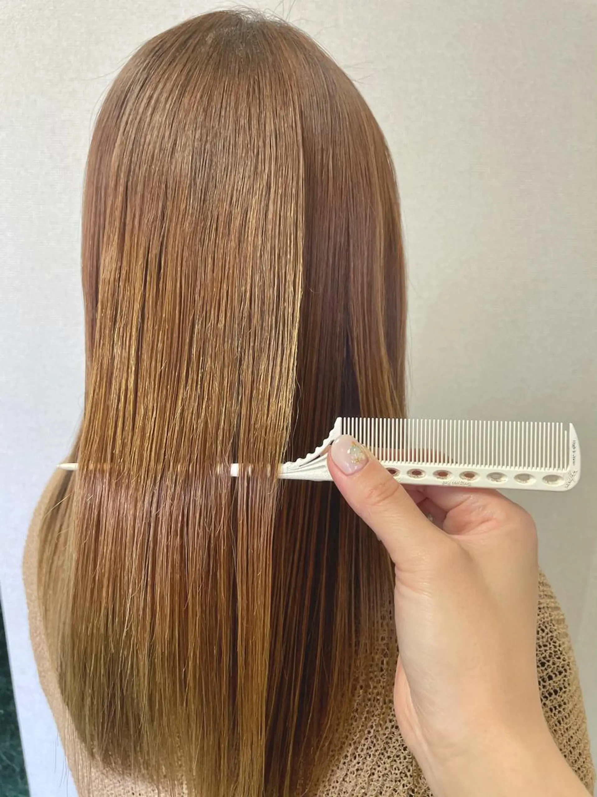 ロング トリートメント 酸熱トリートメント 髪質改善お任せ ください♪ひとみのヘアスタイル