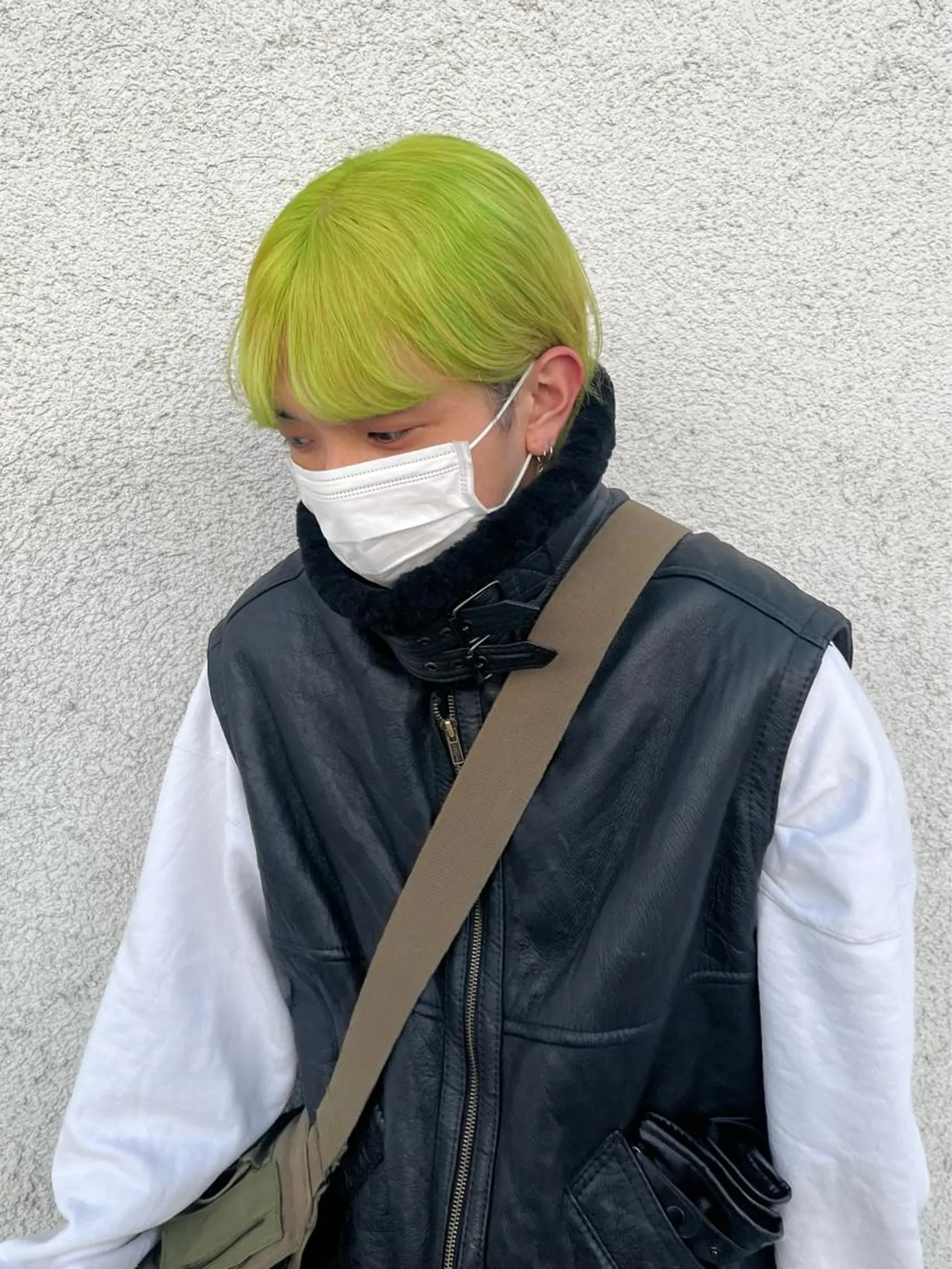 ミディアム ☀️コミヤマミユ☀️ /パーマ/ハイトーンのヘアスタイル