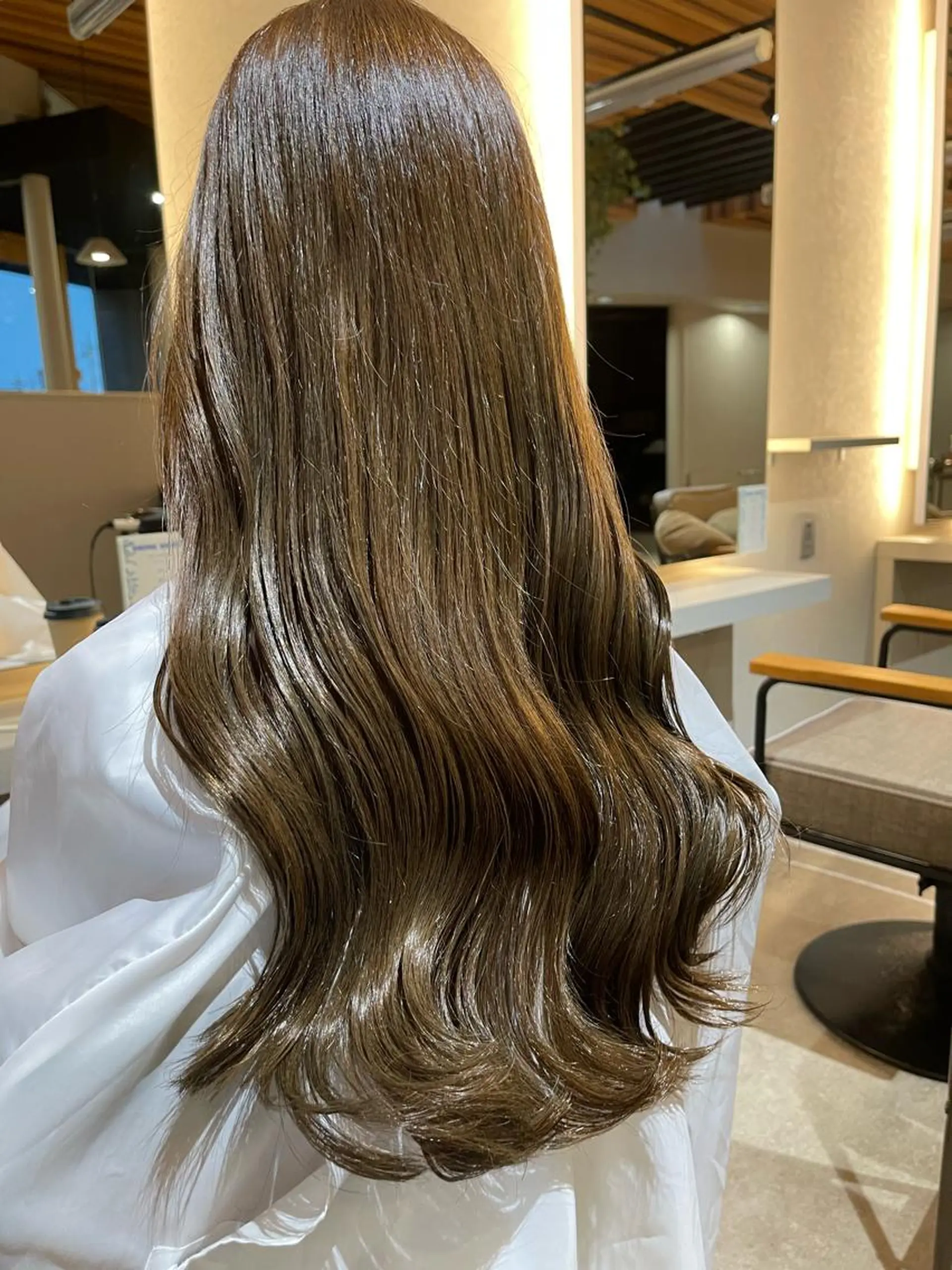 ロング 市村 香多のヘアスタイル