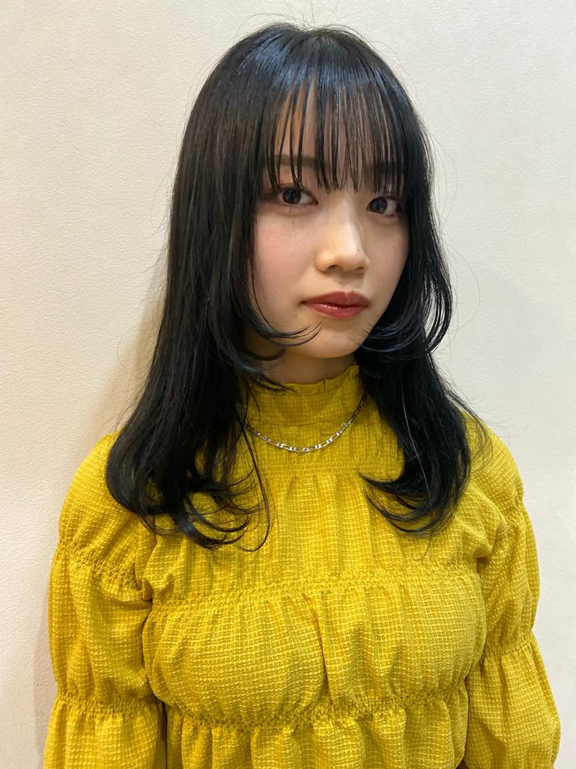 ロング 顔周りカット レイヤーカット カット ヘアカラー トリートメント ボブ/透明感カラー 🧸YUI❤️のヘアスタイル