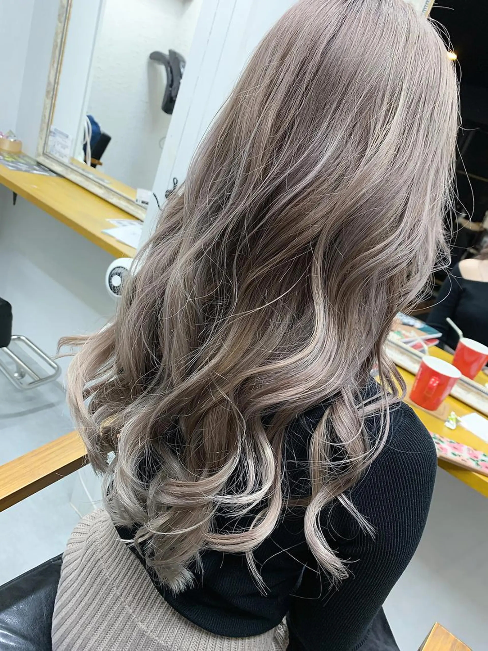 ミディアム 🌿佐山 絵梨佳🌿 Recharme新保のヘアスタイル