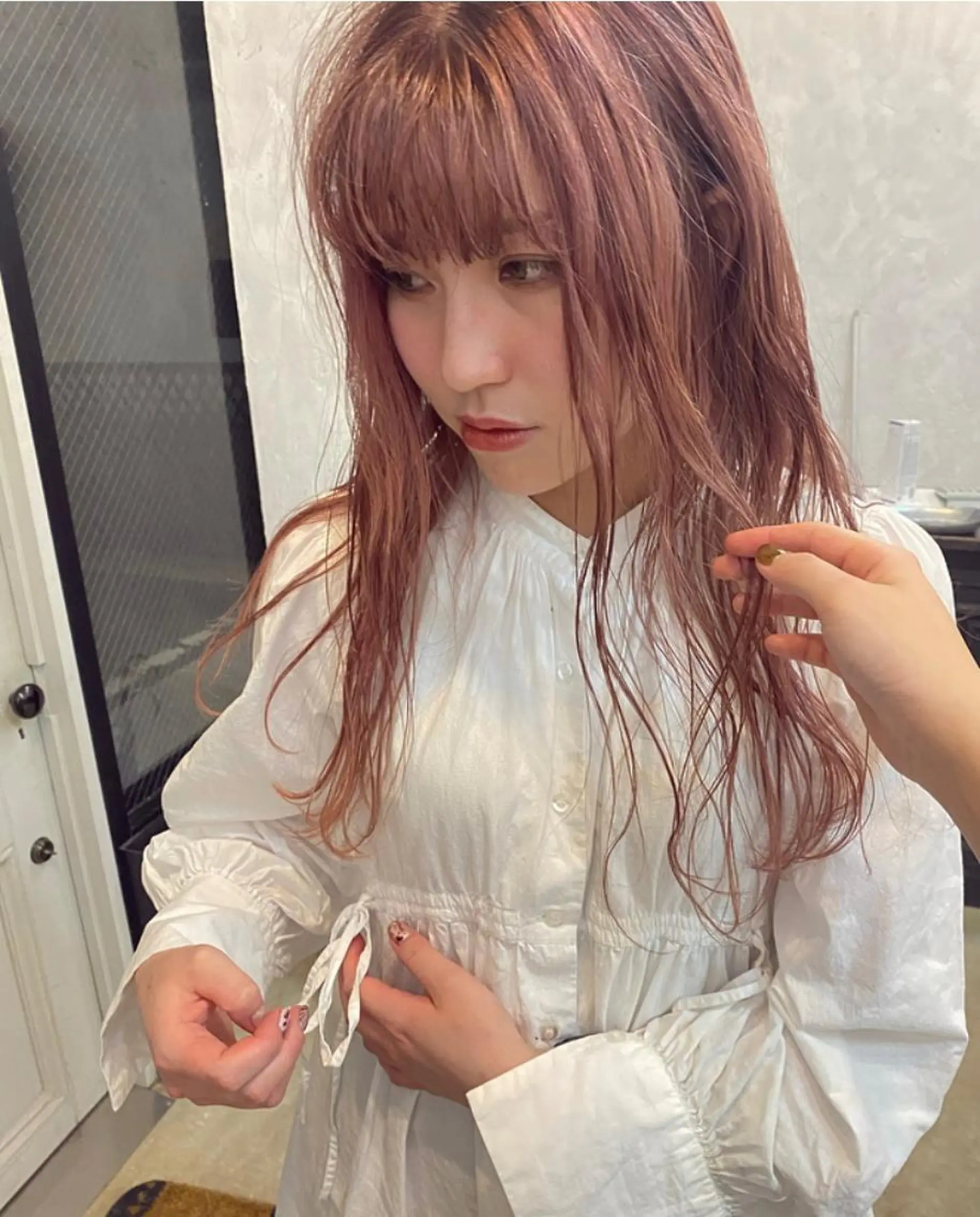 ロング イタヤ マイカのヘアスタイル