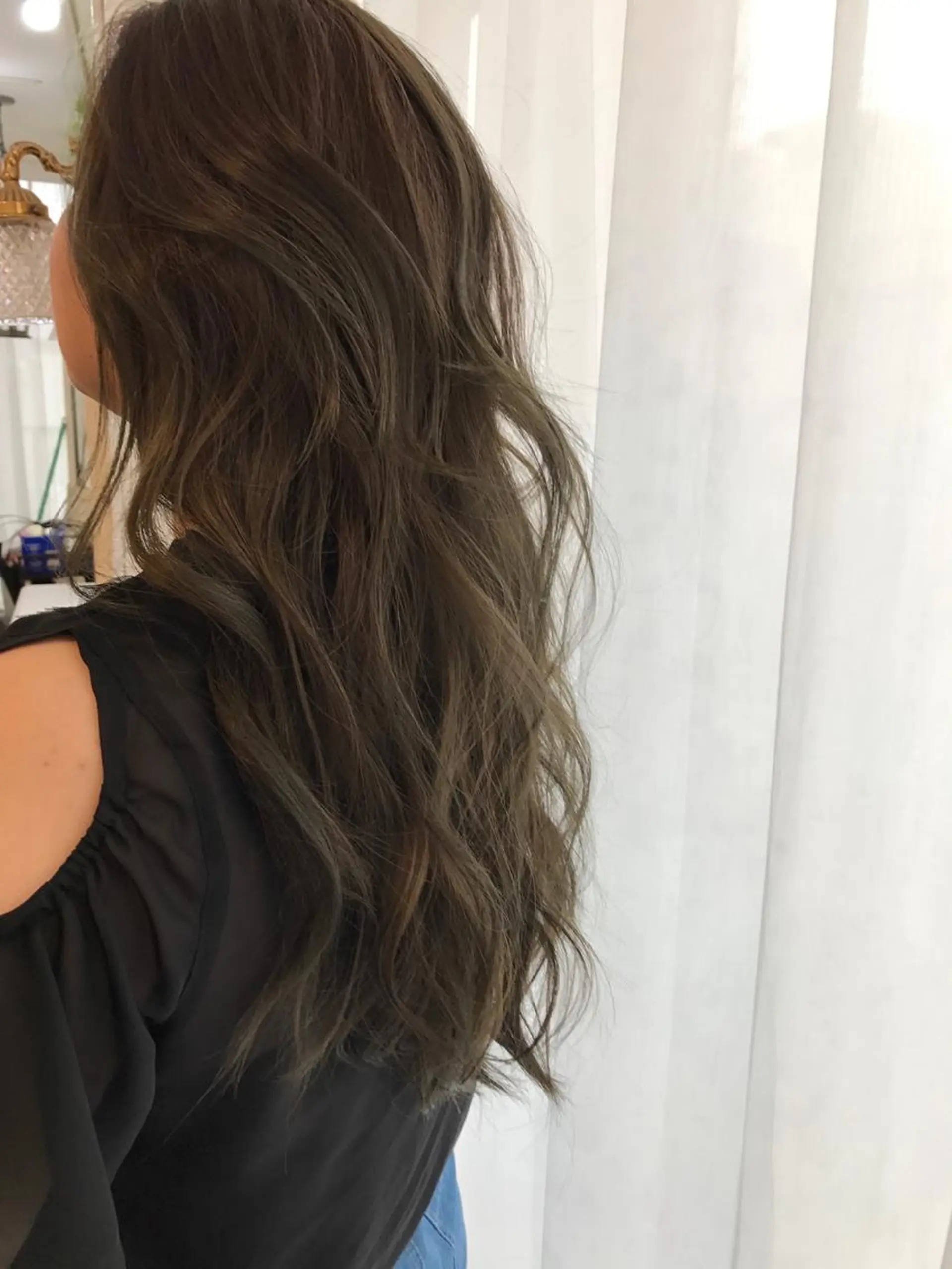 ロング ハイライト エクステ（レミー毛） NINEのヘアスタイル