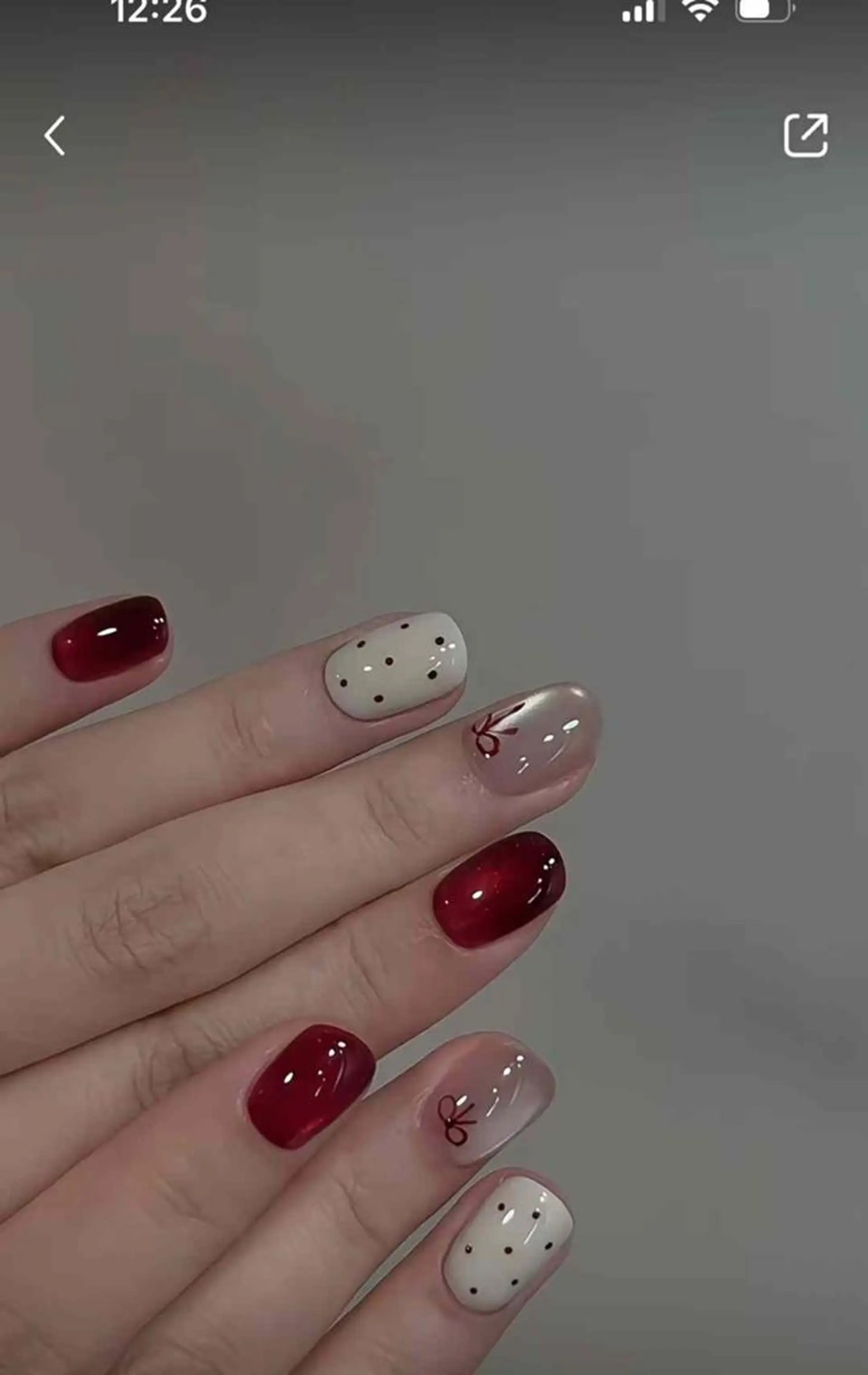 ネイル VIVIAN リサのネイルデザイン