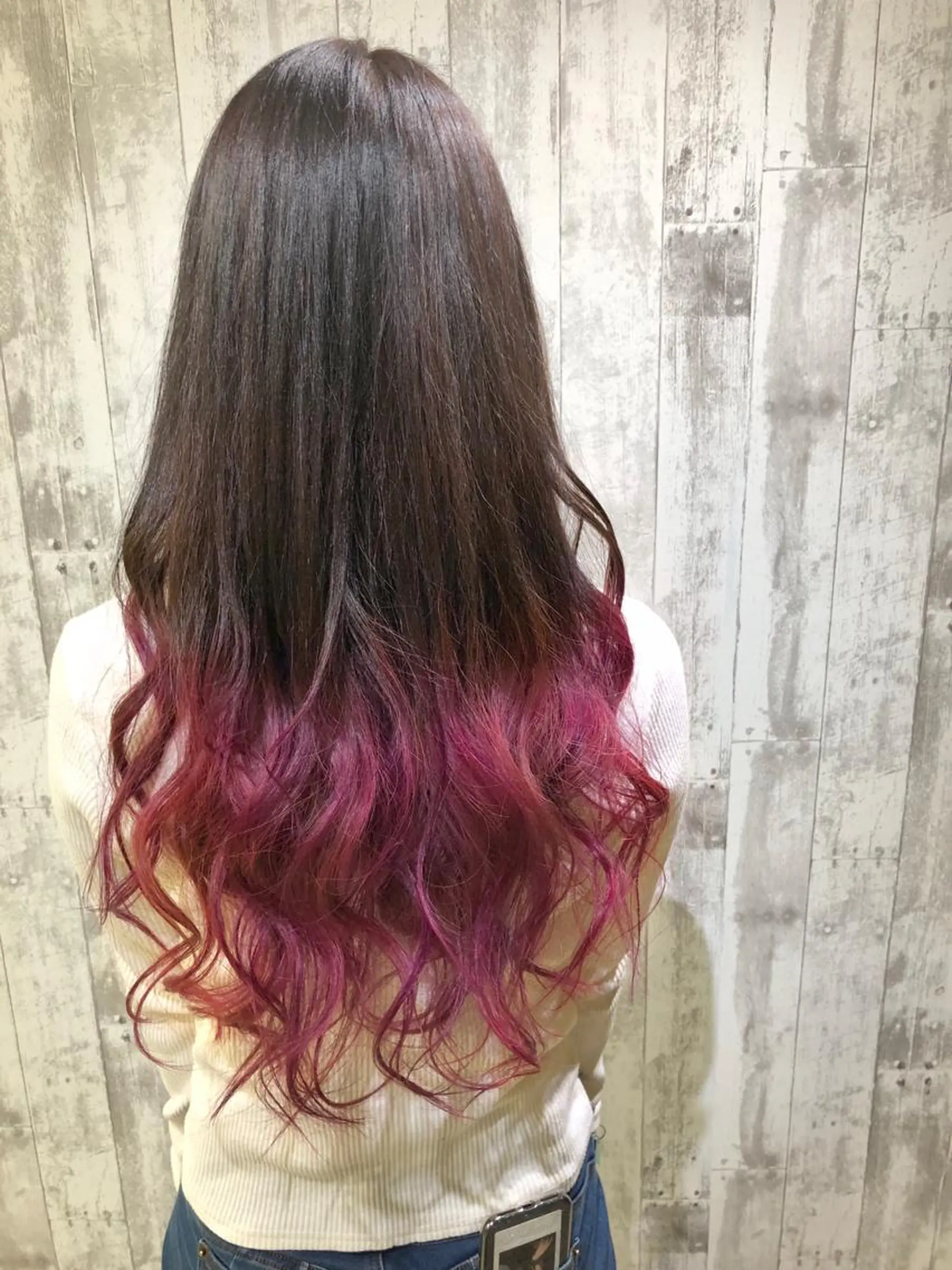 ロング カラー グラデーションカラー イルミナカラー ピンクカラー ヘアカラー トリートメント Agu hair clarus布施駅前所属・Agu  清尾 浩昭のヘアスタイル