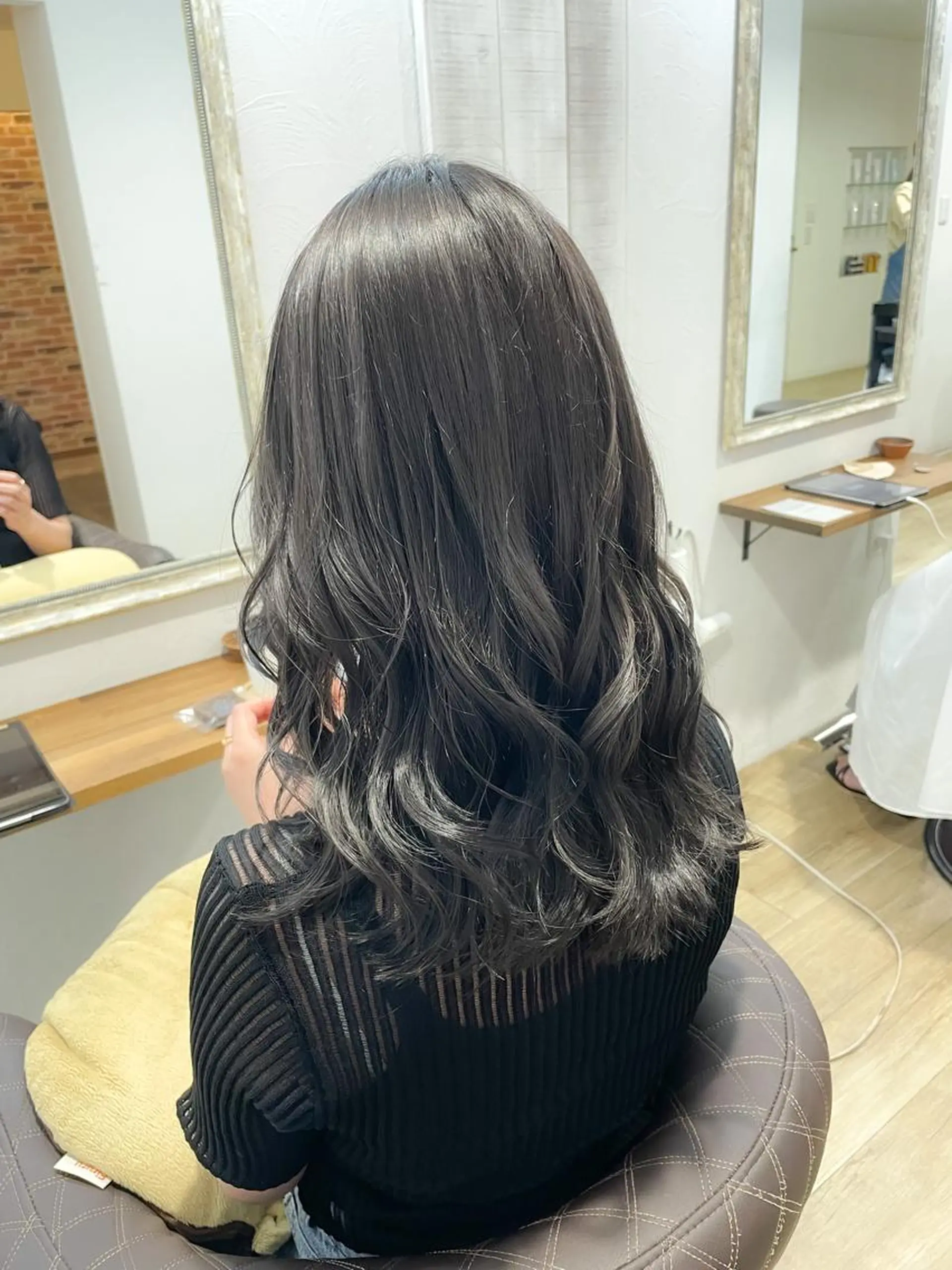 セミロング カラー 朝倉 海斗のヘアスタイル