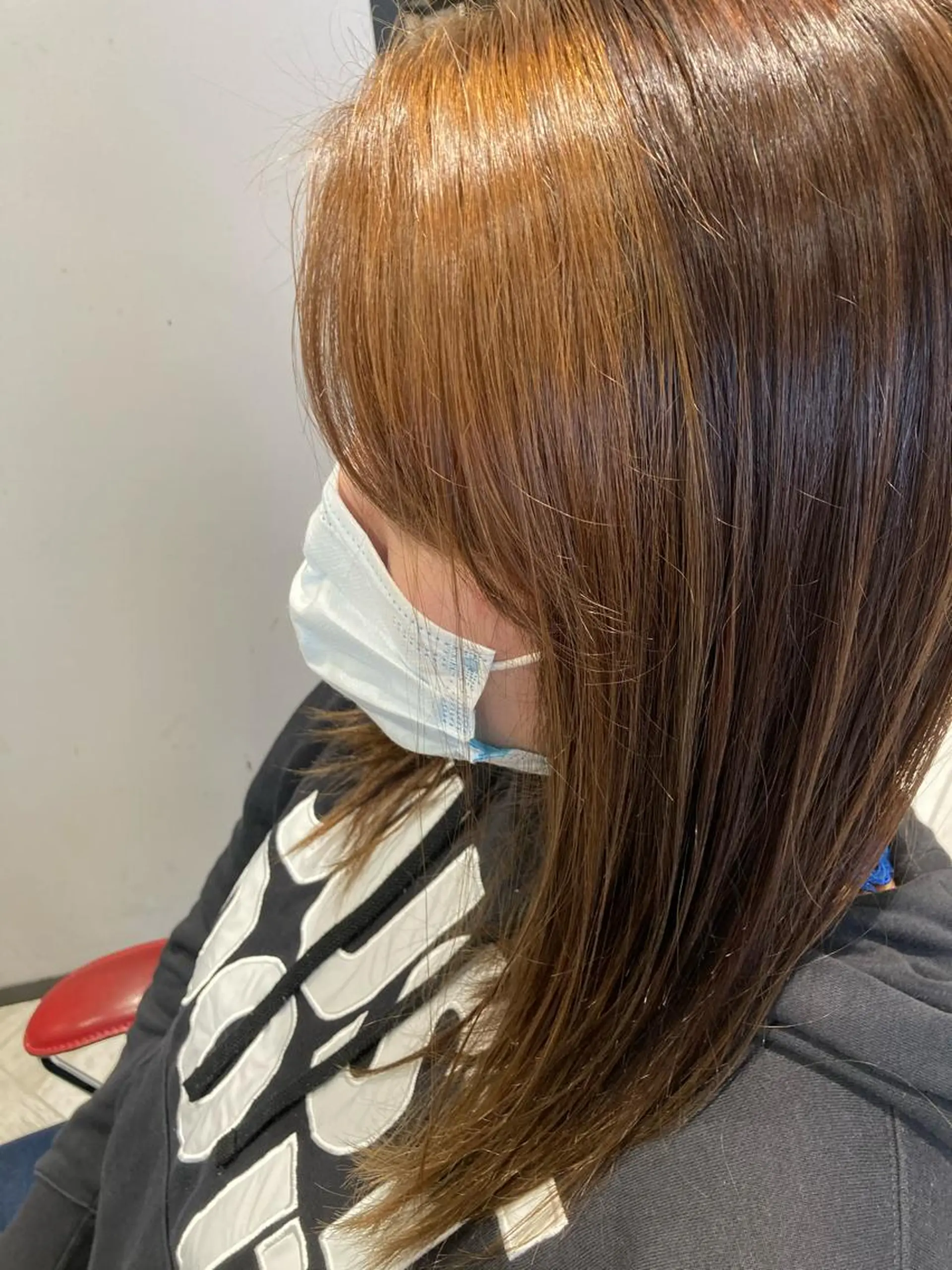 セミロング ミストバング ERIKO Tのヘアスタイル