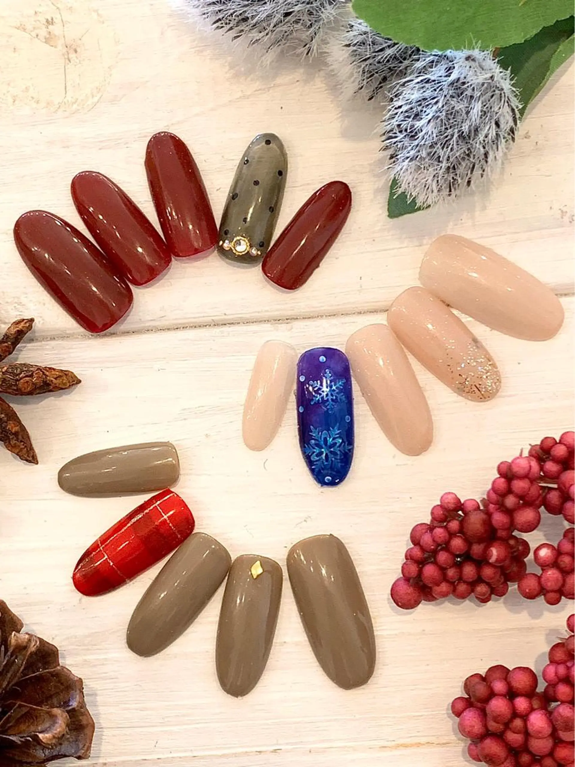 ネイル シンプルネイル ハンドネイル NAIL Alaia 𓇼のネイルデザイン