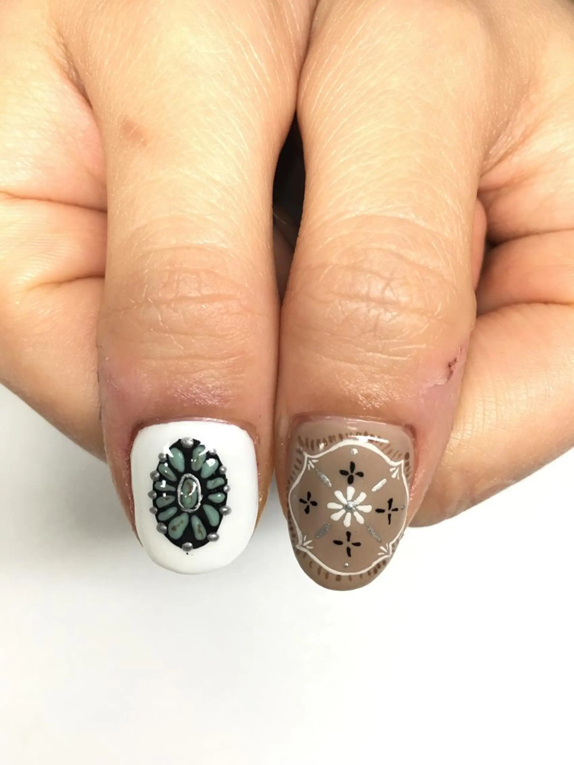 ネイル ハンドネイル glow_ nailのネイルデザイン