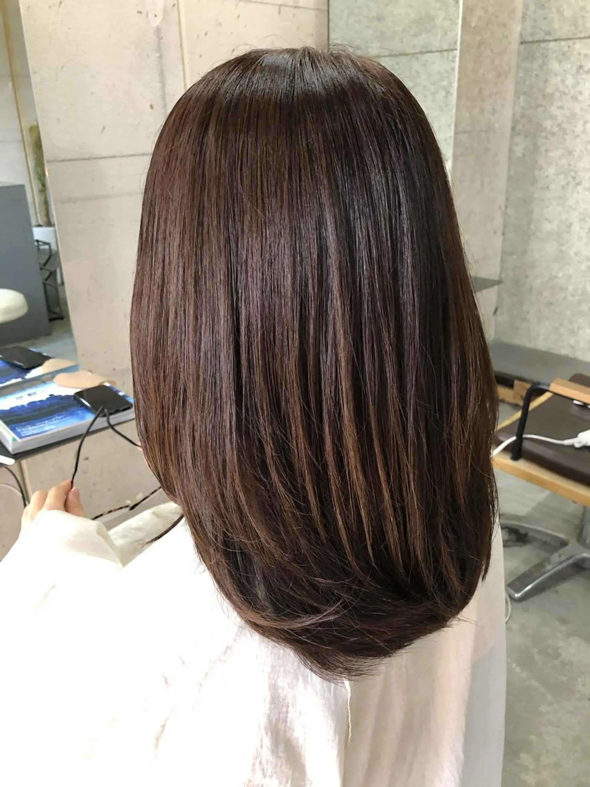 セミロング カット ヘアカラー トリートメント ✨terra✨佐伯 晋吾のヘアスタイル