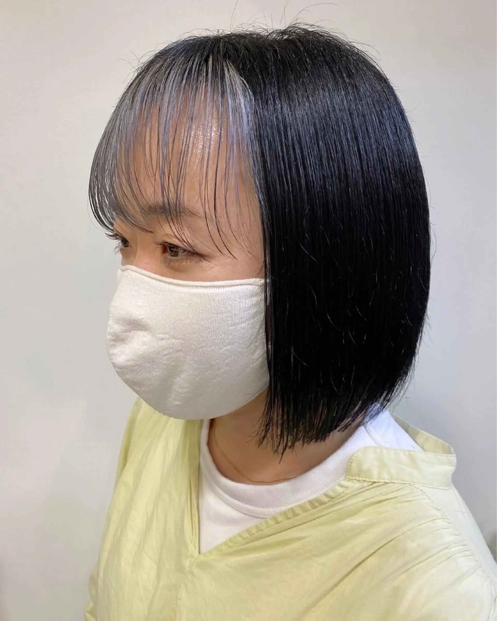 ショート カラー ヘアアレンジ ブリーチ ブルーカラー ダブルカラー ハイライトカラー ハイトーンカラー カット ヘアカラー トリートメント saki🌼ボブ× 透明感カラー🌼のヘアスタイル