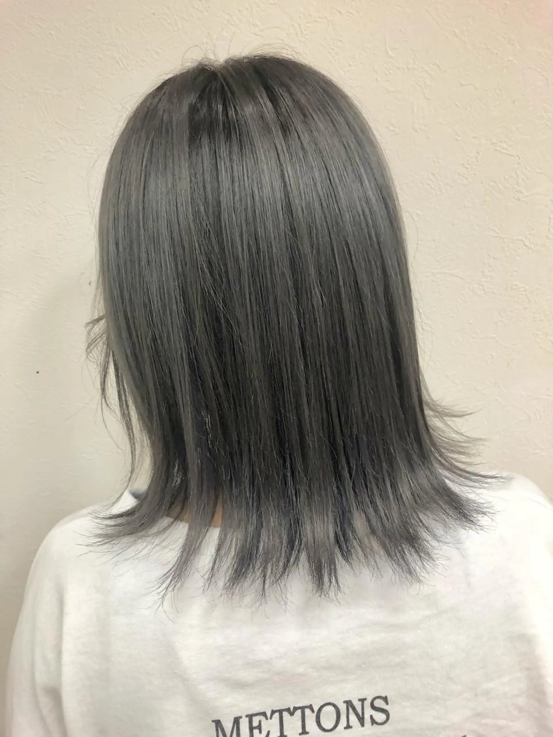 カラー ダブルスキルエクステ /羽エクステ白石宇由のヘアスタイル