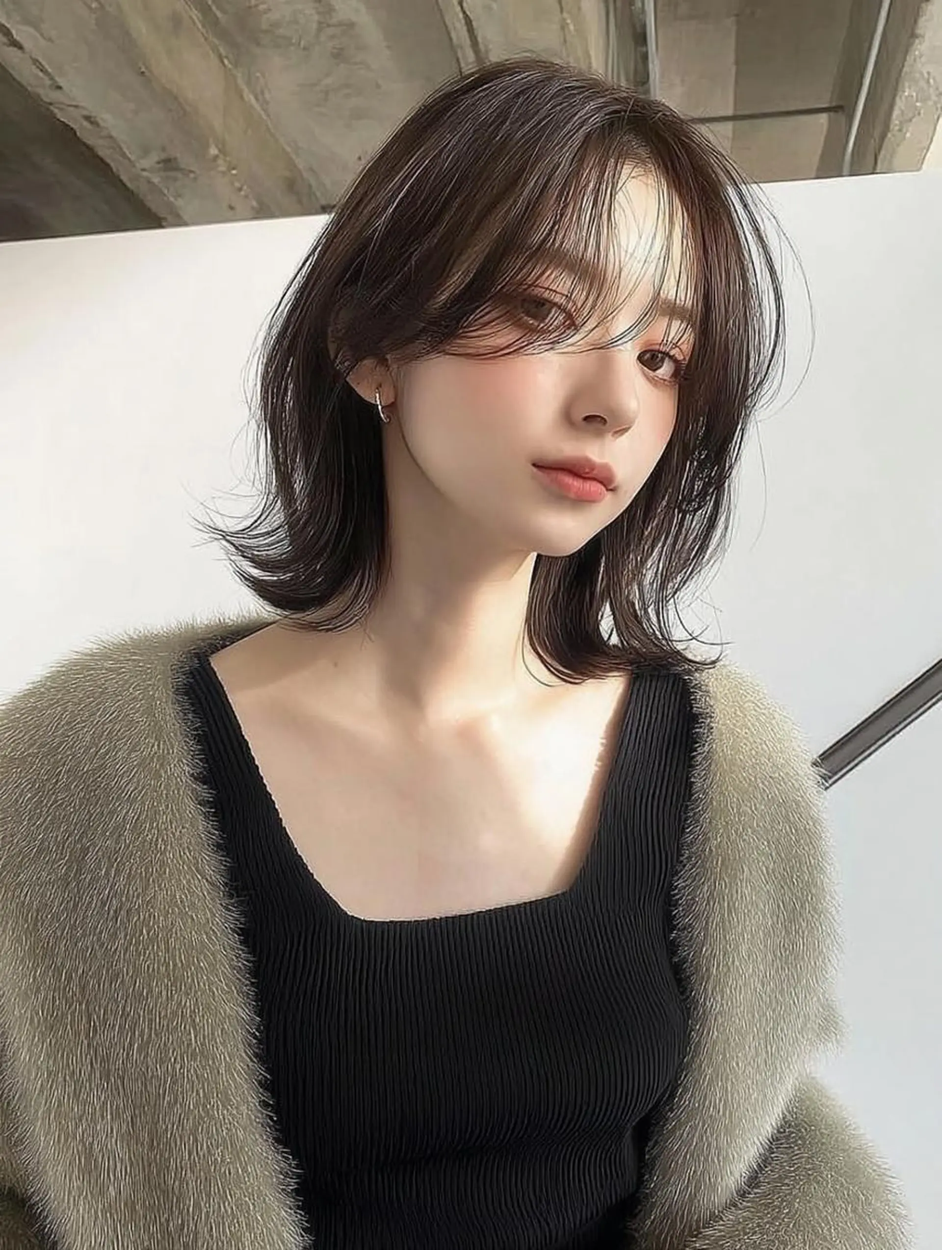 ミディアム カット ヘアカラー 肥後 有紗のヘアスタイル