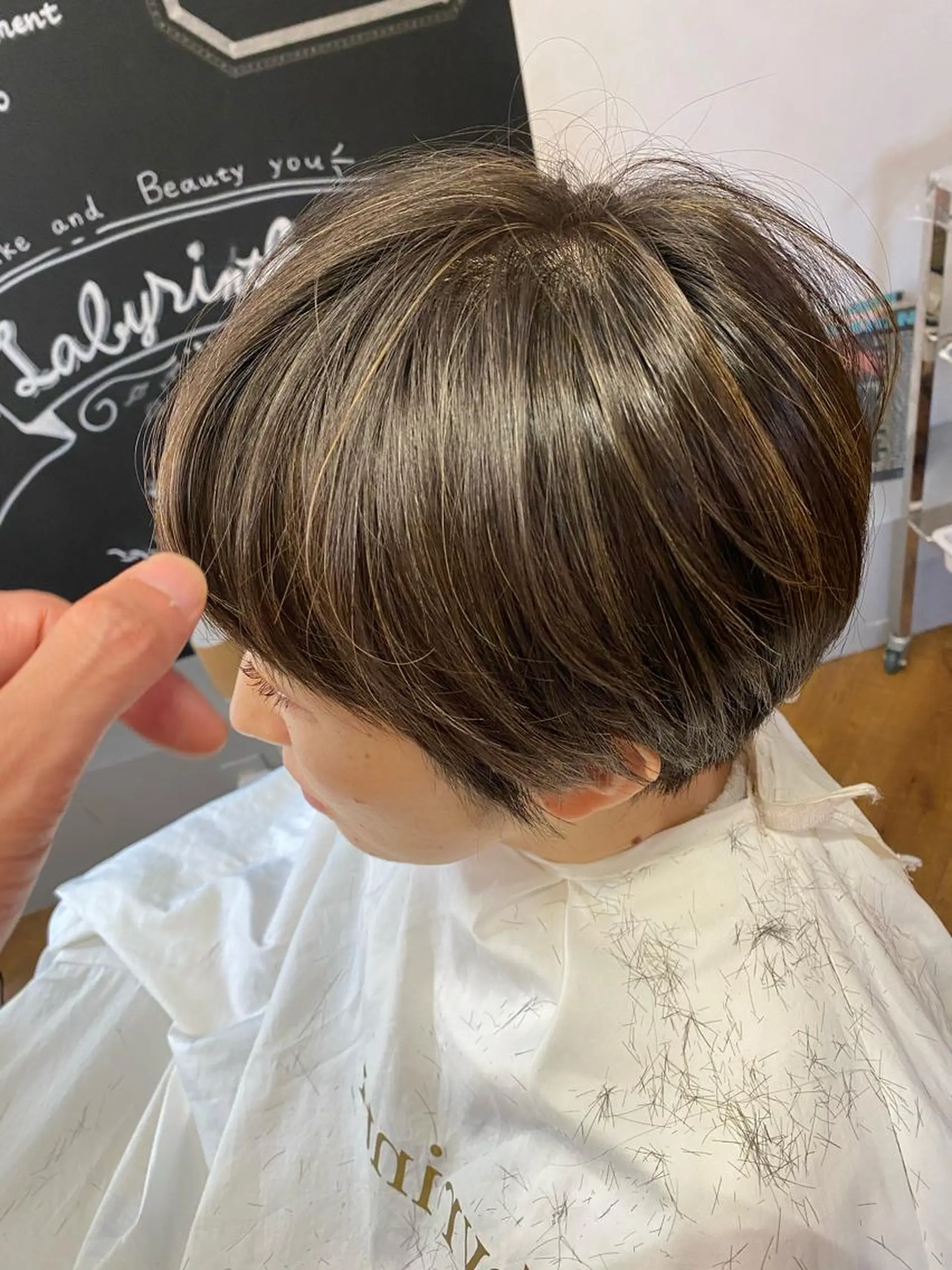 ショート 西尾 隆介のヘアスタイル