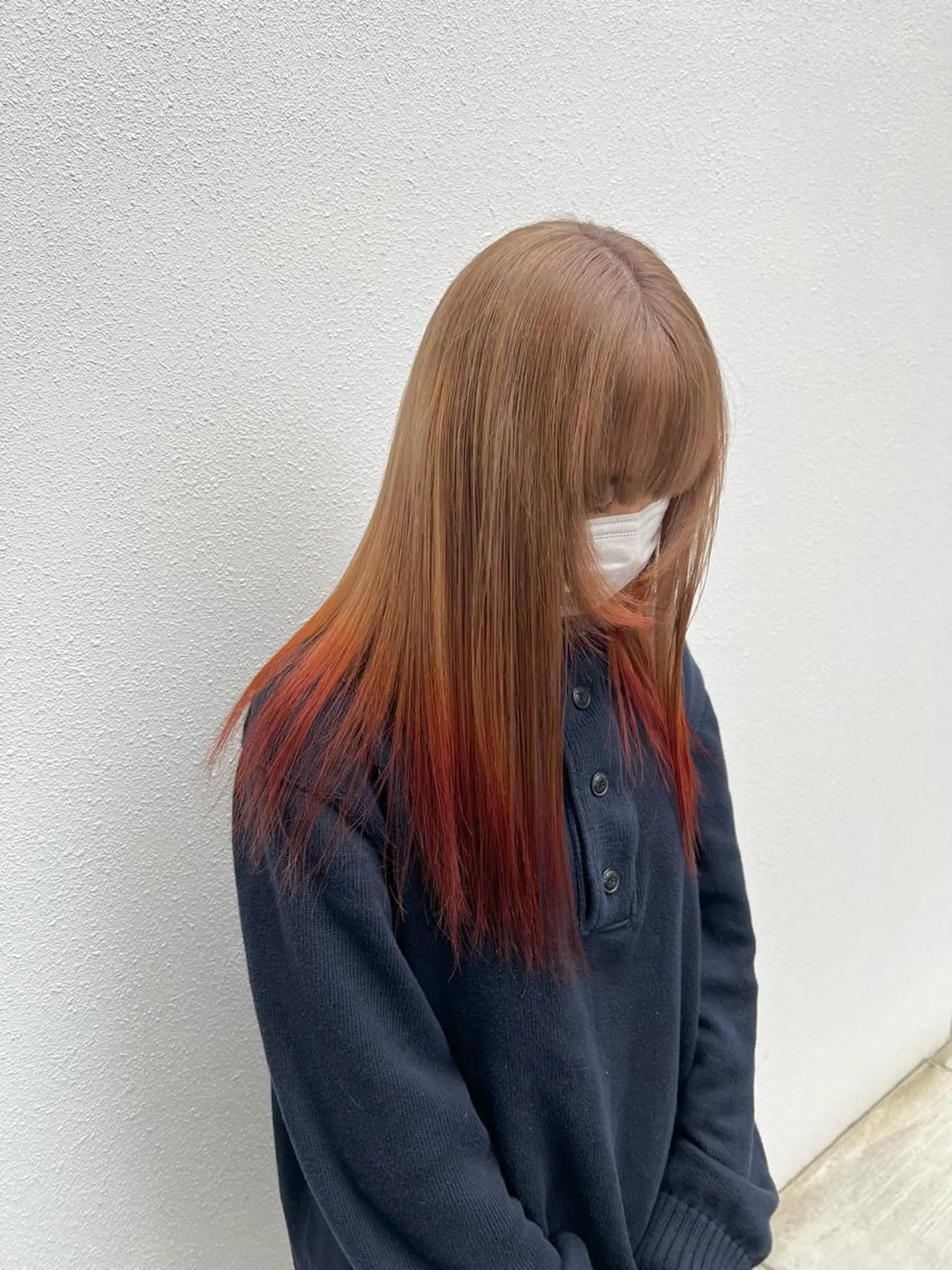 セミロング カラー ベージュカラー ブリーチ ミルクティーベージュ オレンジ 「sumi」 AMIのヘアスタイル