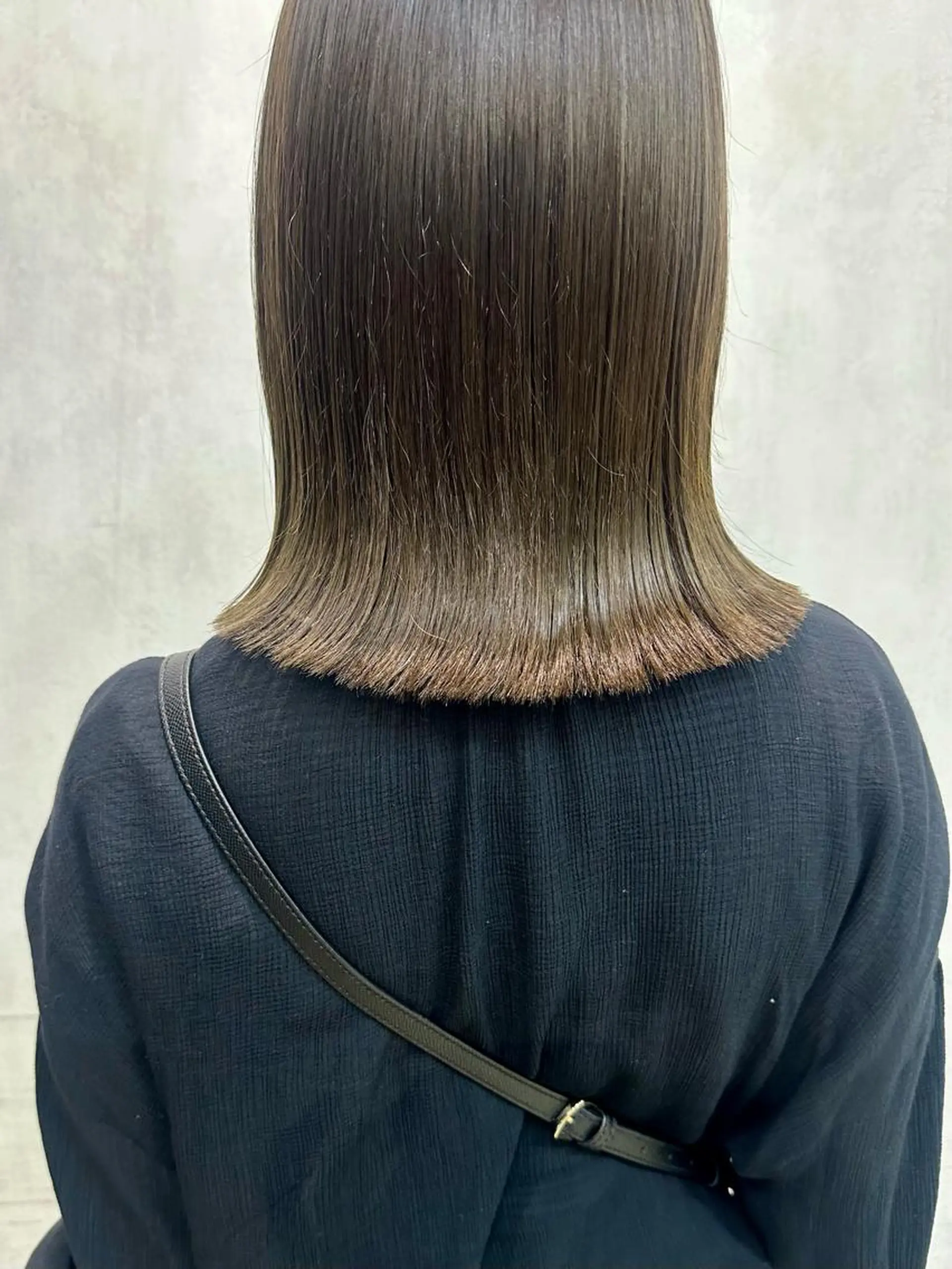 ミディアム ミゾブチ ユリカのヘアスタイル