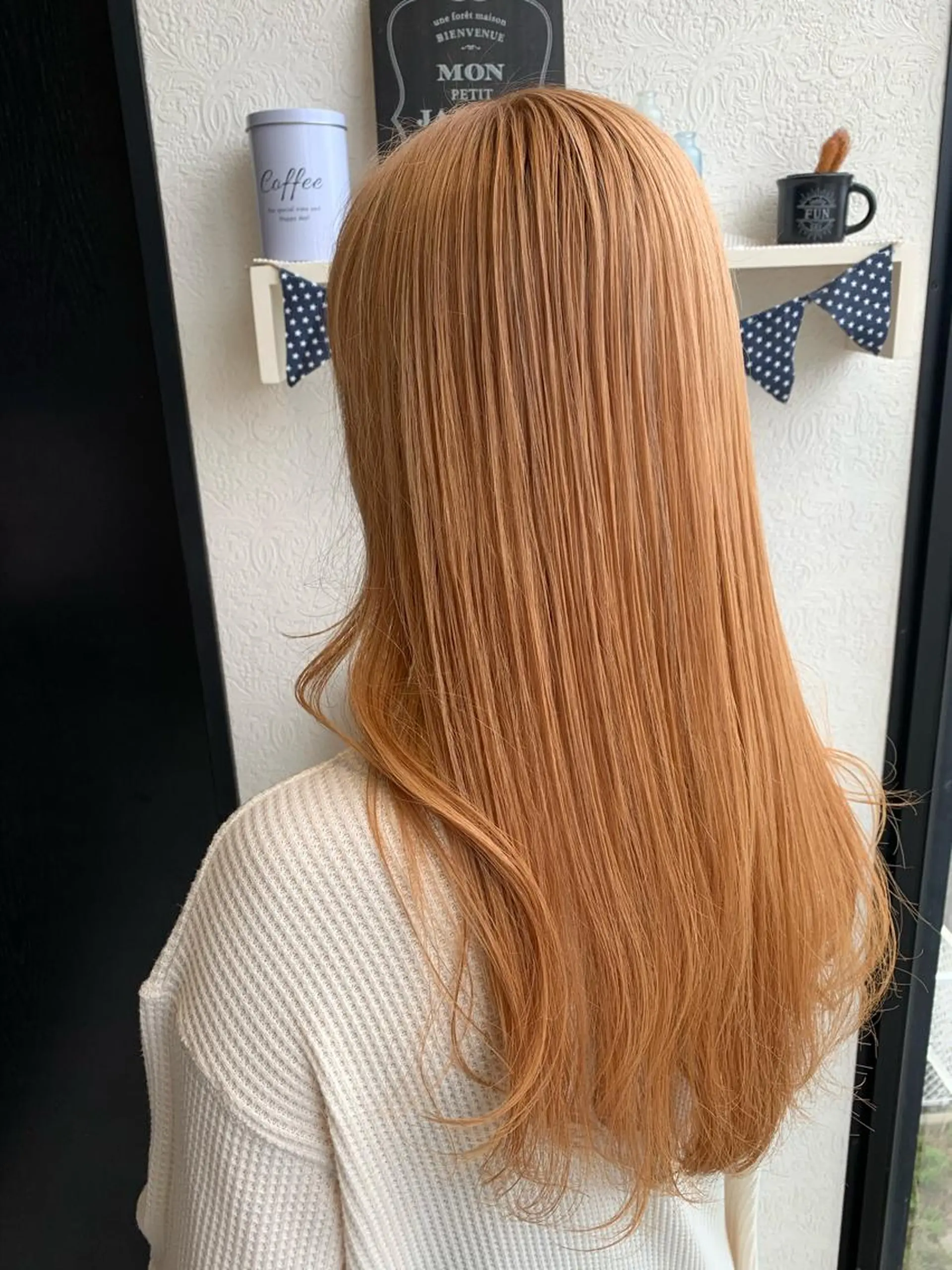 セミロング カラー ハイトーンカラー 韓国風ヘア ヘアカラー トリートメント ブリーチ/ハイトーン SERINAのヘアスタイル