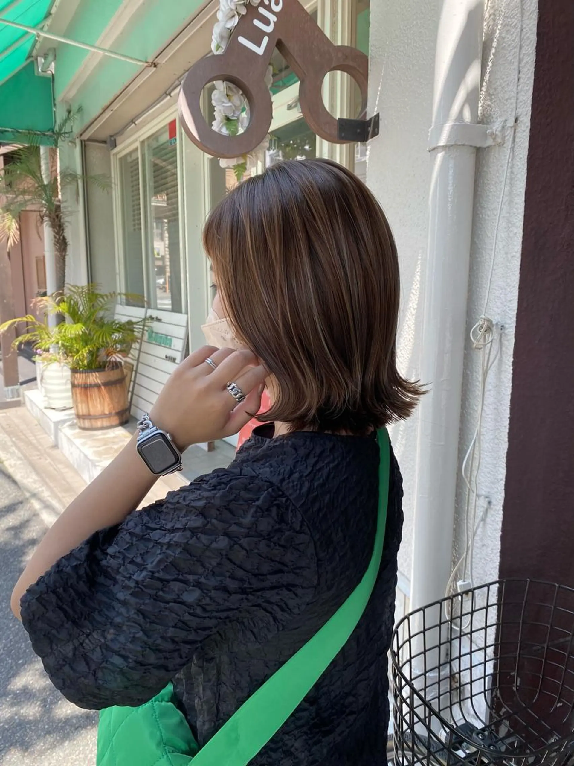 ミディアム 西元 亜由美のヘアスタイル