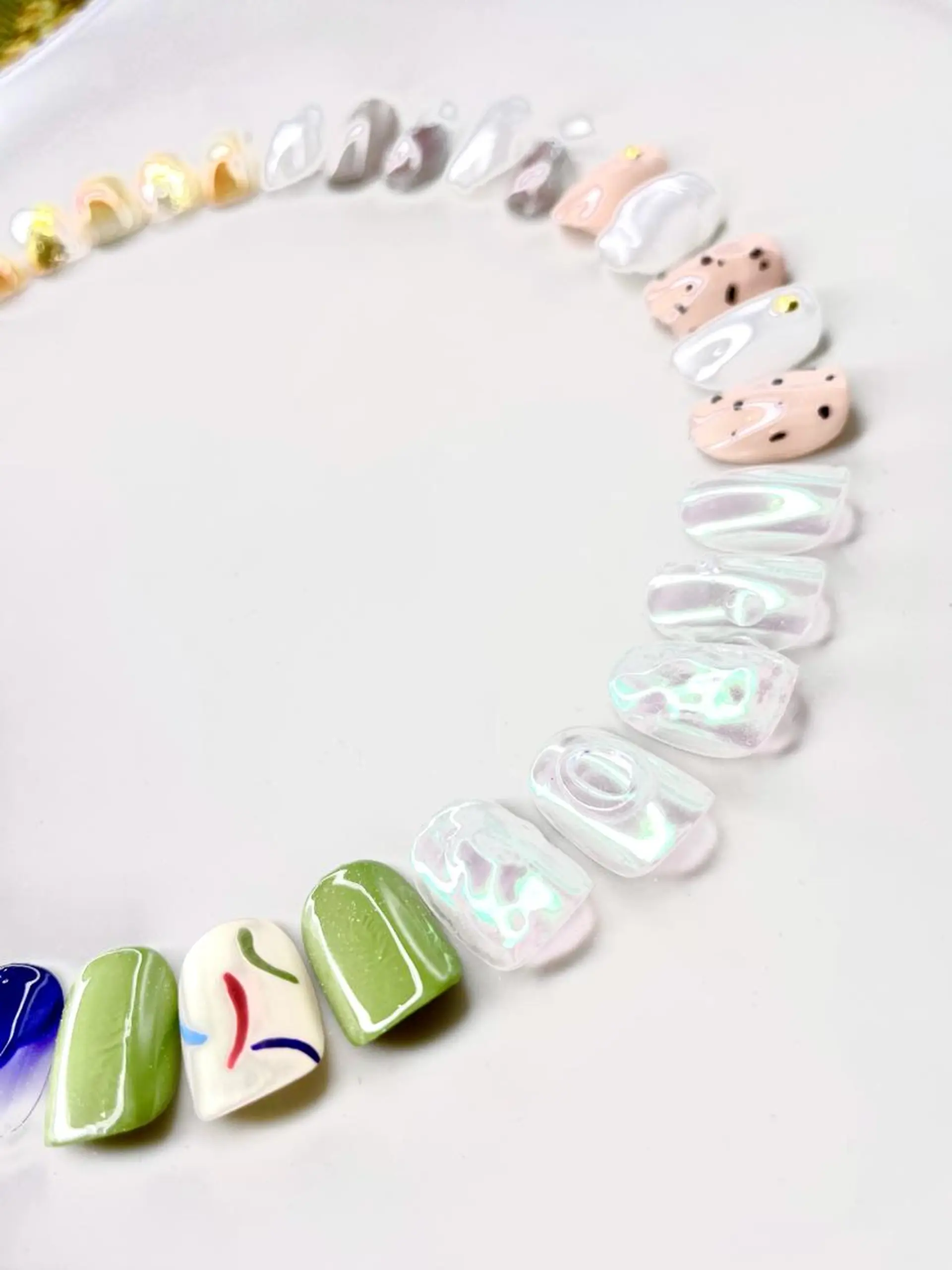 ネイル kirakira omemeのネイルデザイン