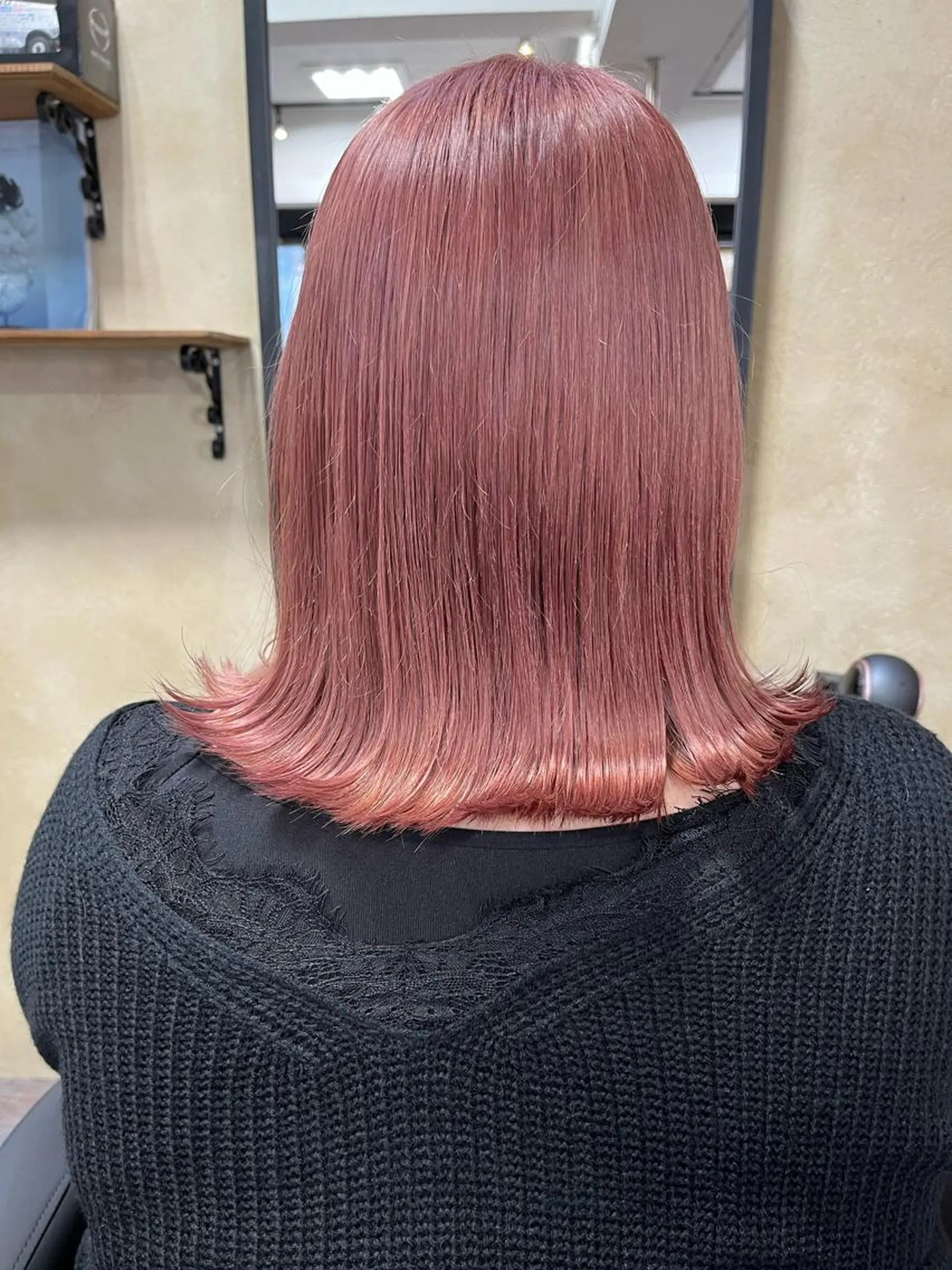 ミディアム カラー ヘアアレンジ ハイトーンカラー 🤍清楚系 韓国レイヤー🤍拓朗のヘアスタイル