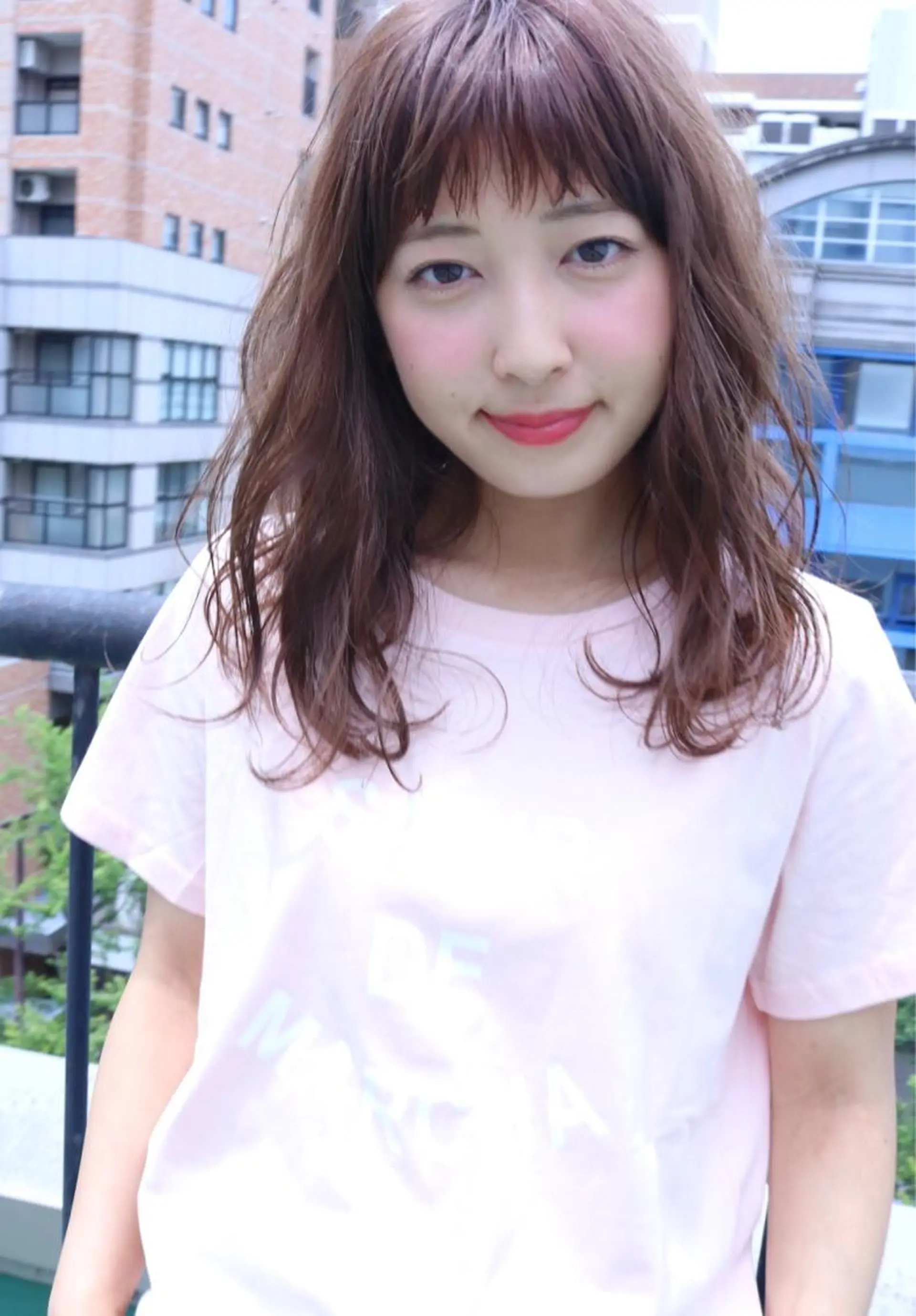 ミディアム カラー グレージュ 統括ディレクター kuriのヘアスタイル