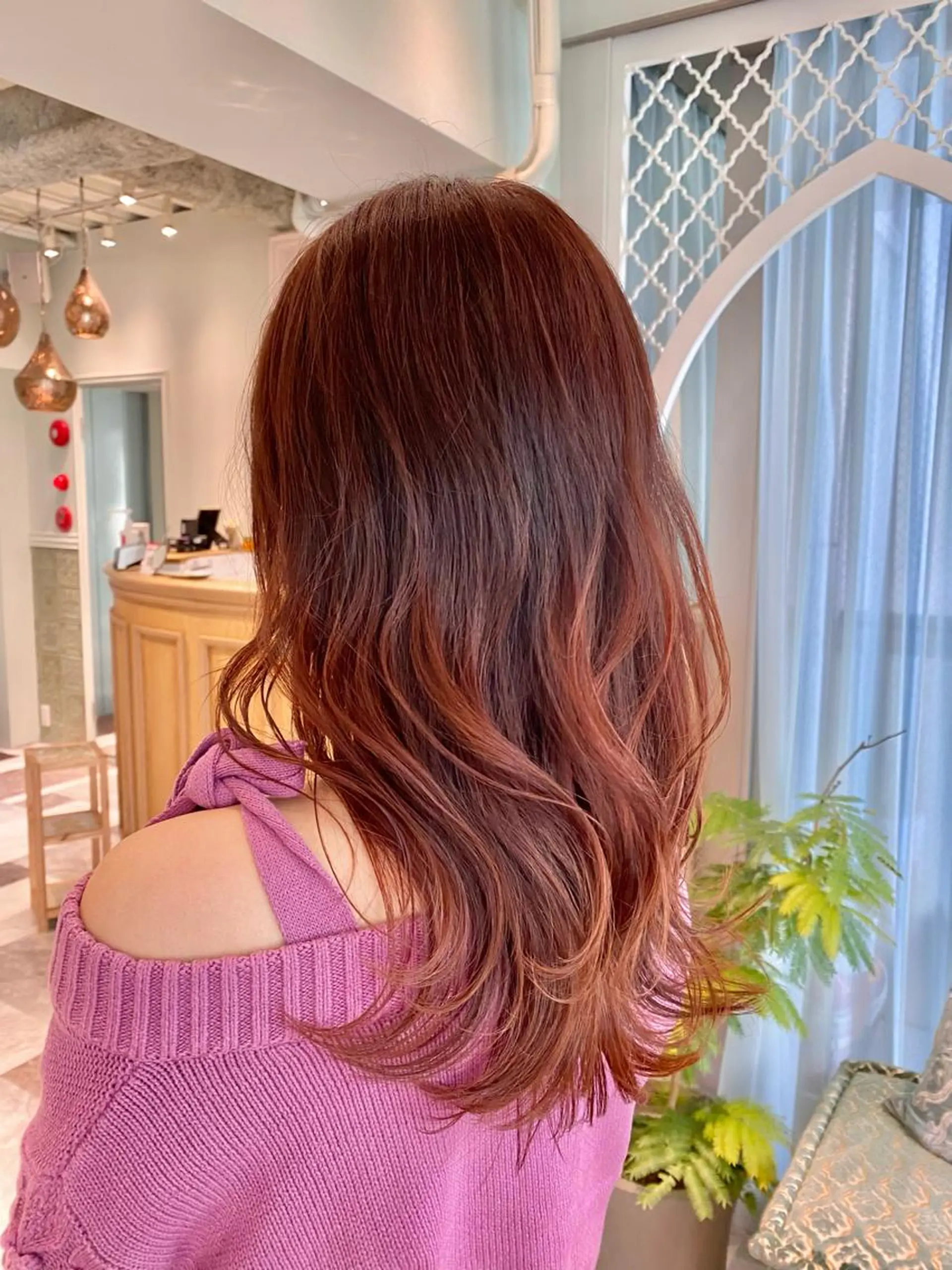 カラー ブリーチ ケアブリーチ ダブルカラー イヤリングカラー ハイライトカラー 渡辺 麻衣のヘアスタイル