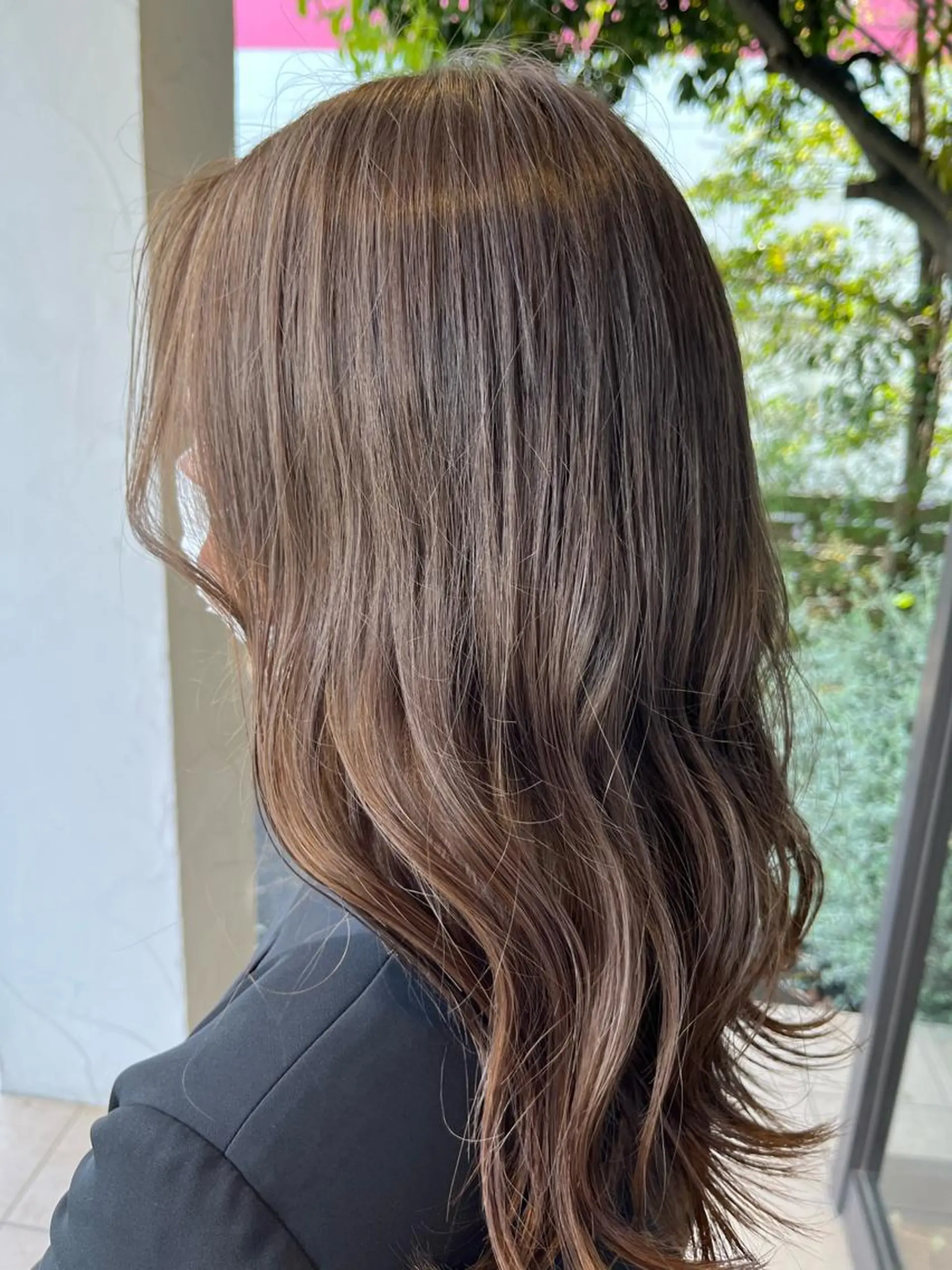 カラー 🩶韓国艶髪🇰🇷 下本夕綺のヘアスタイル