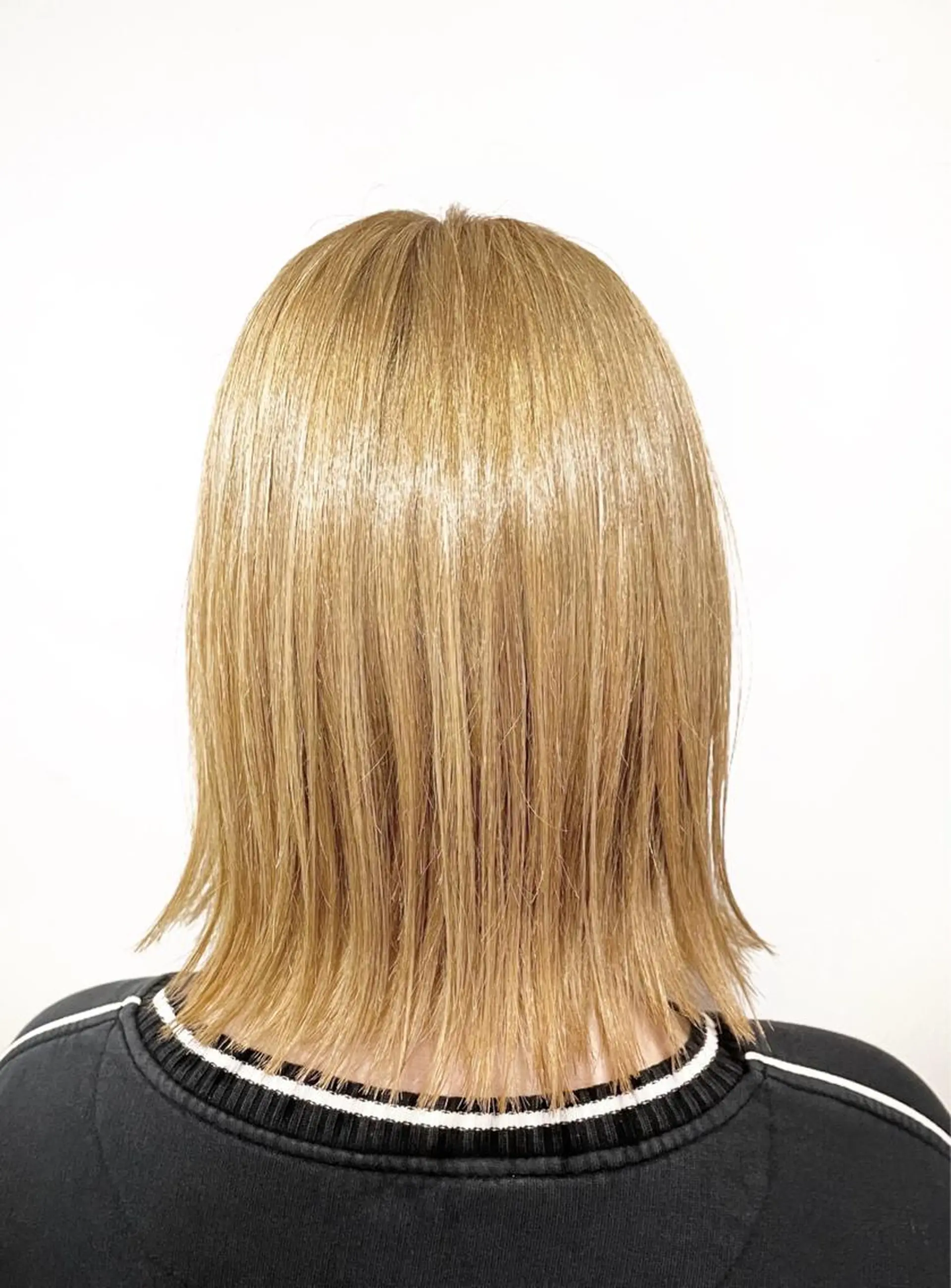 ミディアム カラー ブリーチ 外ハネヘア カット ヘアカラー unsung所属・韓国風◎　田中 勇也のヘアスタイル