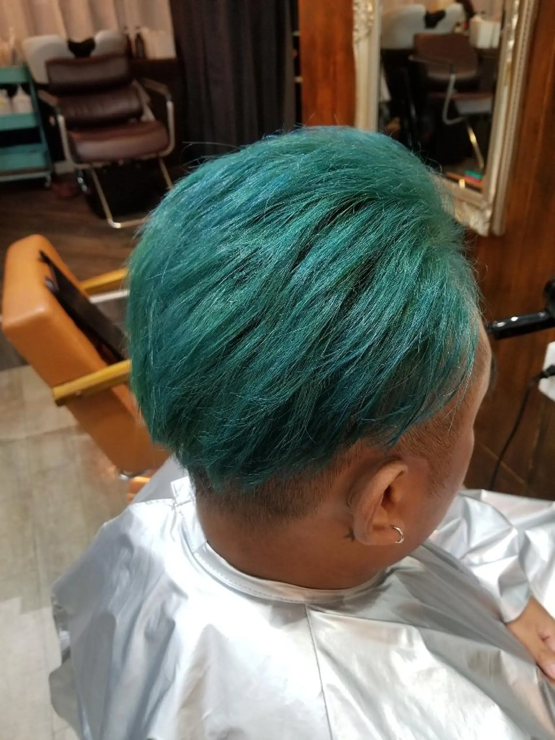 ショート カラー ヘアカラー トリートメント bathair 持田侑祐のヘアスタイル