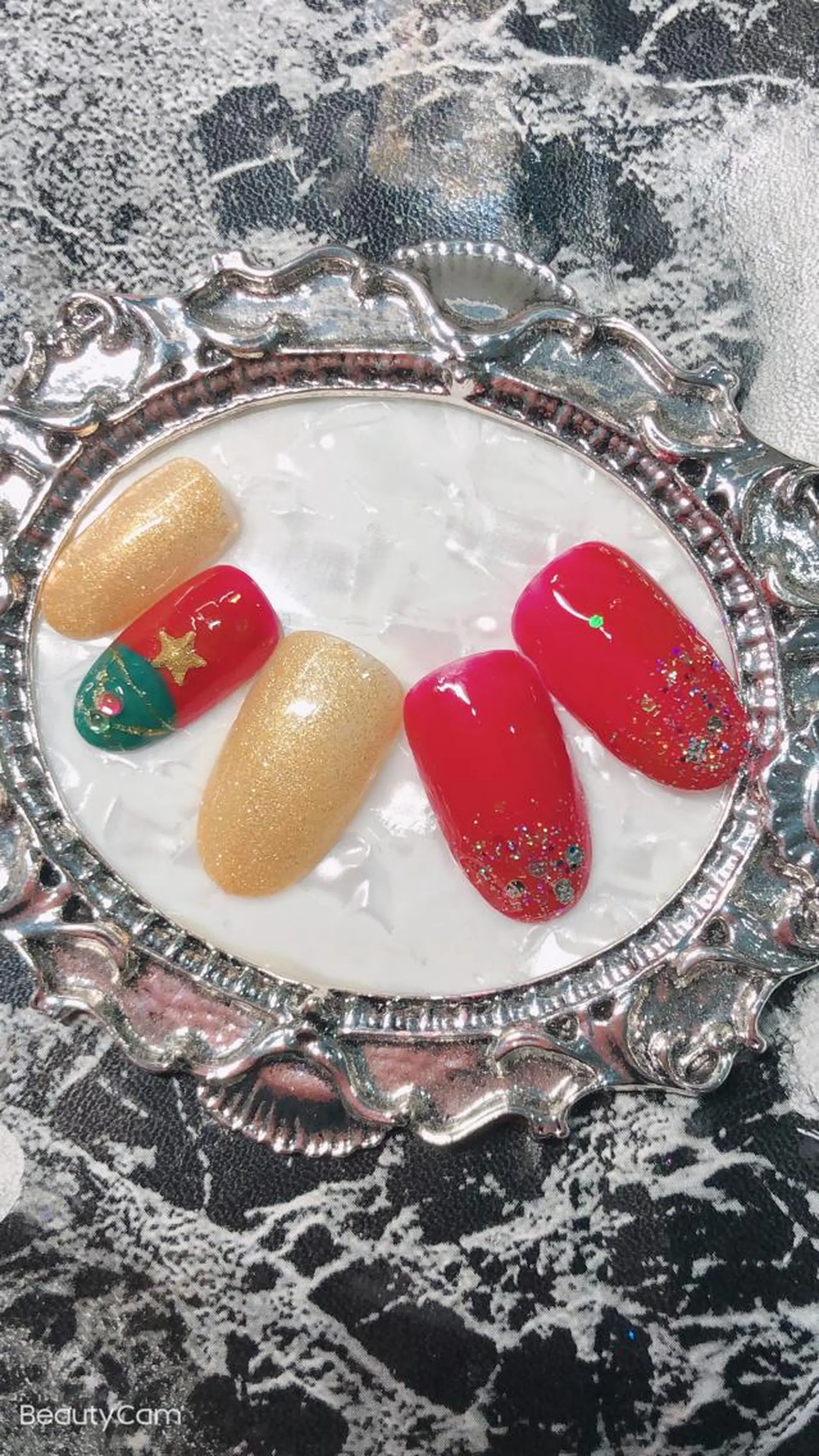 ネイル ✨アン ミユ✨のネイルデザイン