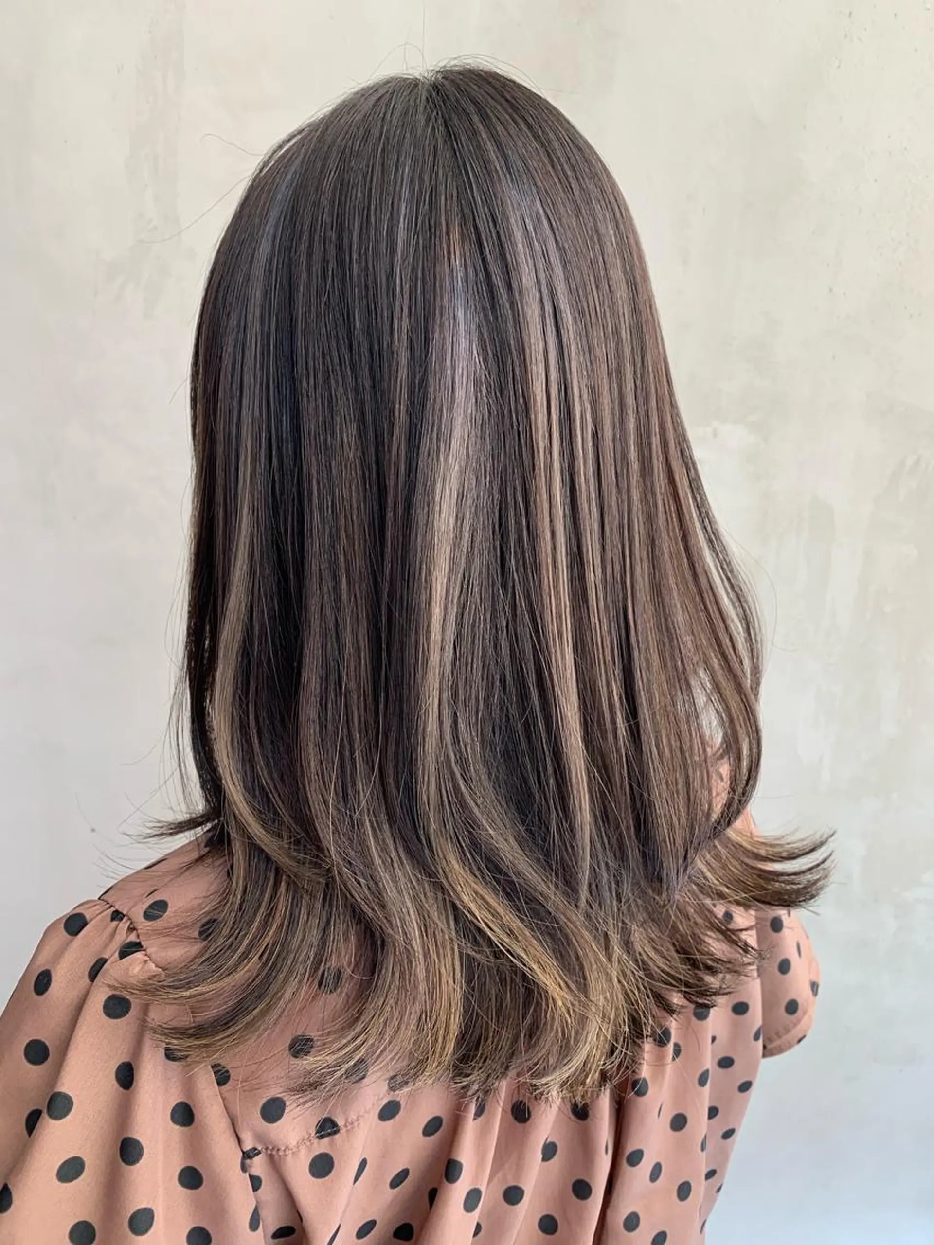 ミディアム yui .のヘアスタイル