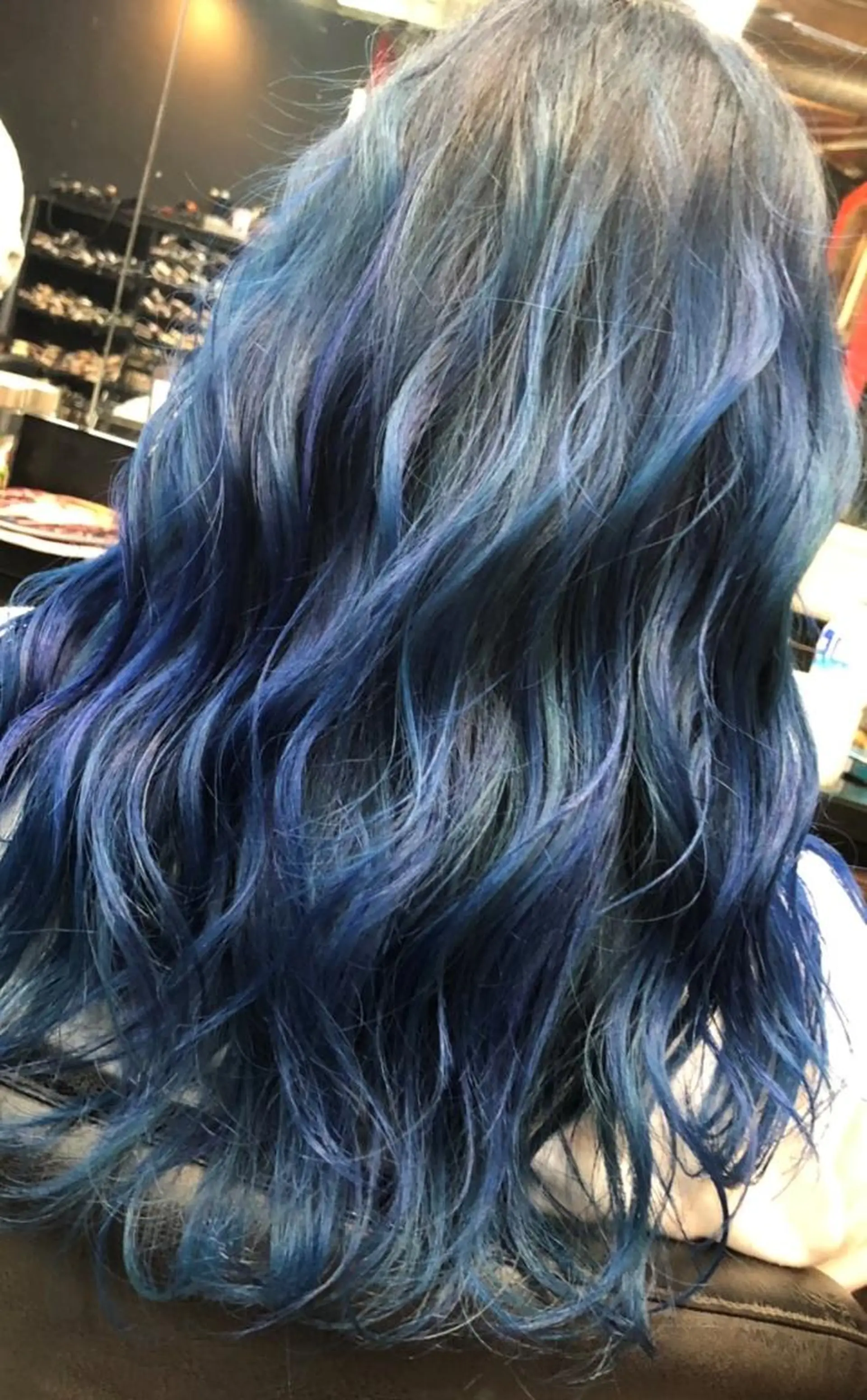 カラー ＦＵＮＩＣ ファニックのヘアスタイル