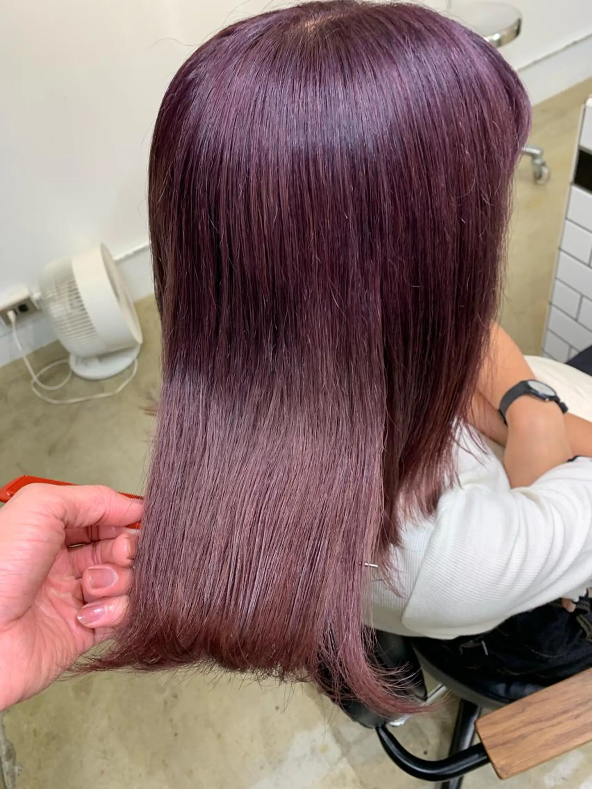 ミディアム カラー ブリーチ トリートメント トップ スタイリストのヘアスタイル