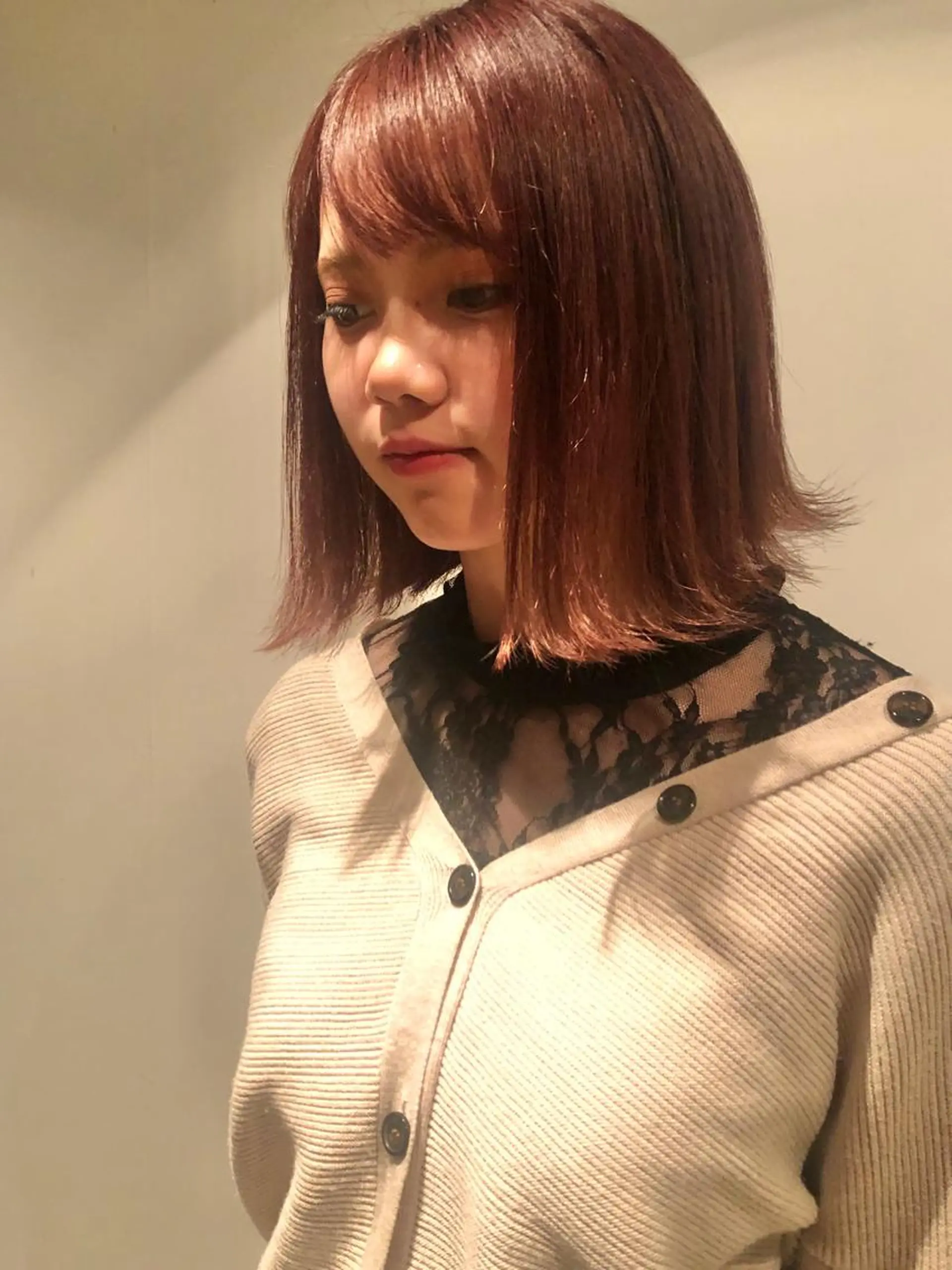 ミディアム 桑原 菜摘のヘアスタイル