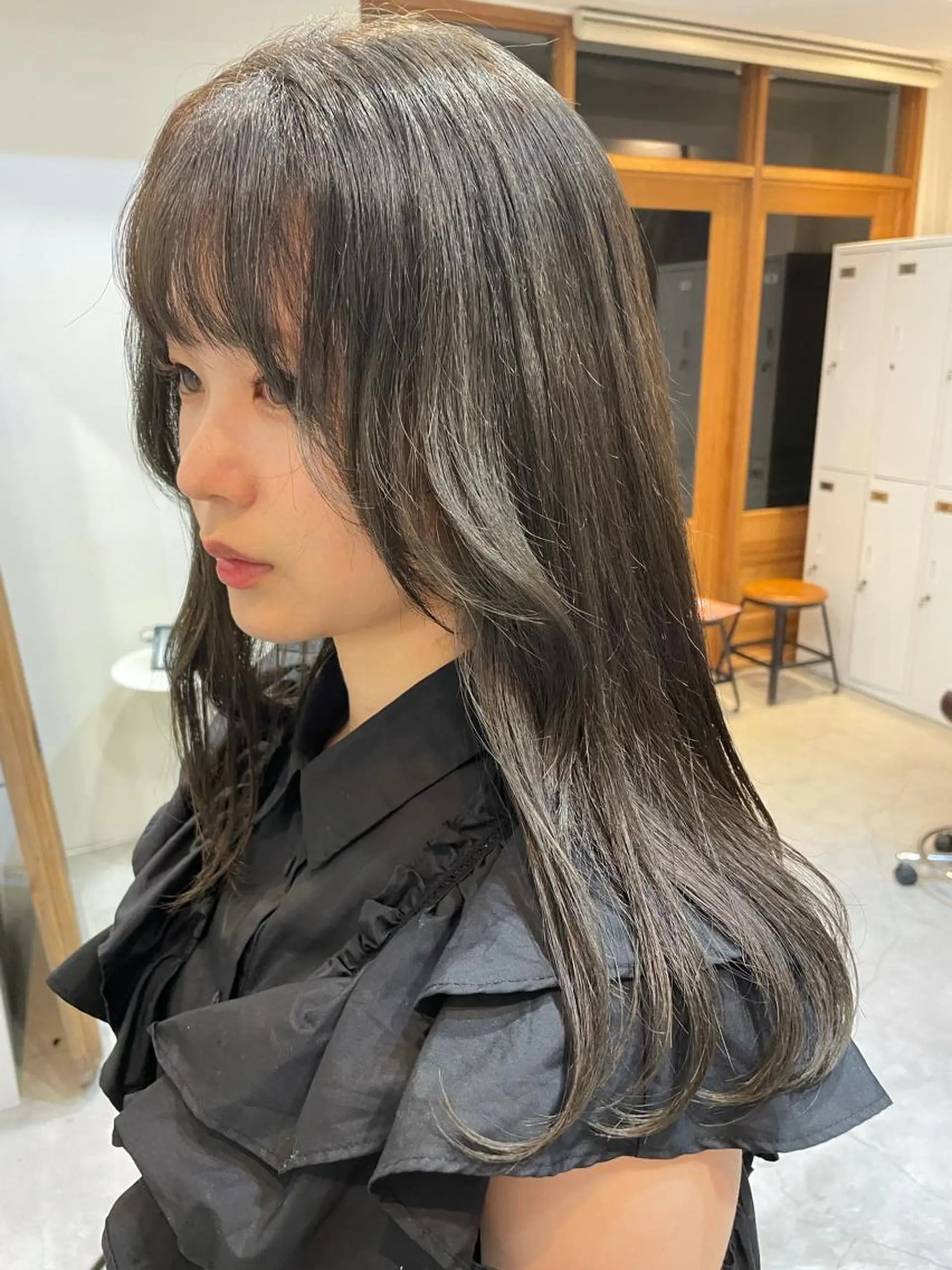 セミロング カラー ヘアアレンジ REONA🪽✨薬院 レイヤーカット🫧のヘアスタイル