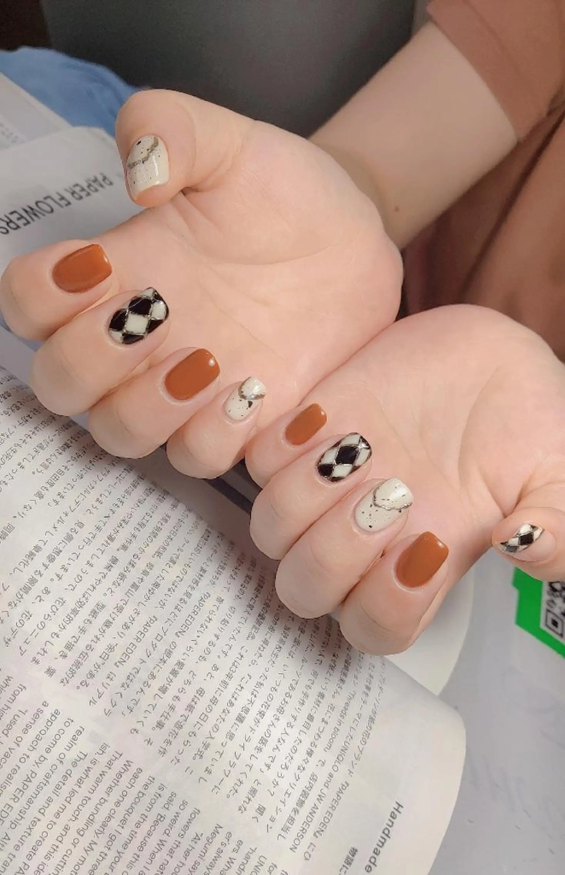 ネイル ハンドネイル 横浜市中区曙町 E·U·Bネイルのネイルデザイン