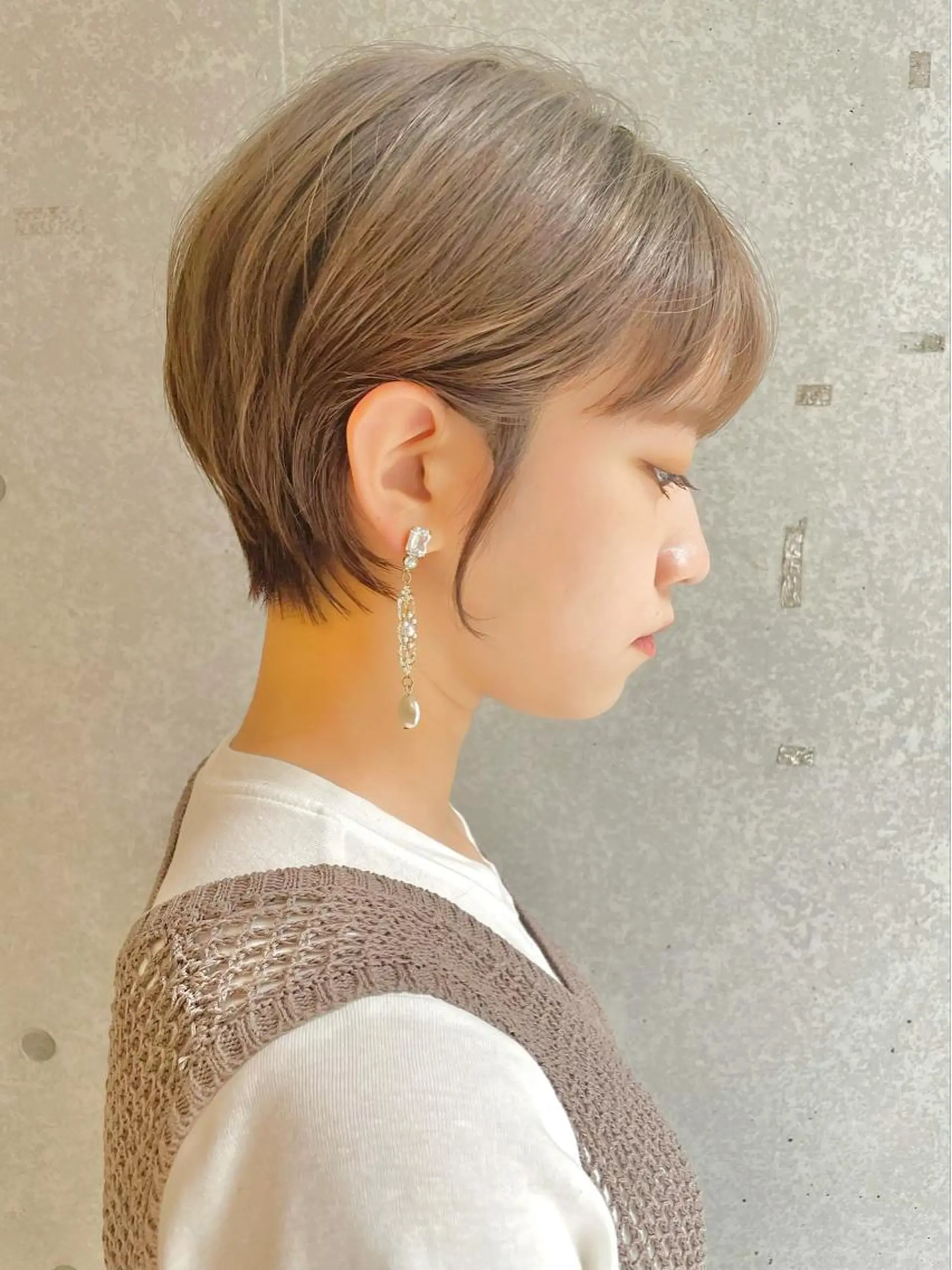 ショート 三鷹で1番ショート ボブをカットする新谷のヘアスタイル