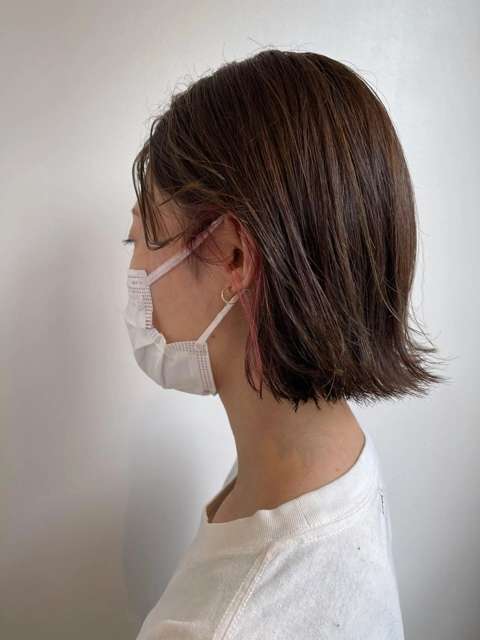 ミディアム カラー イヤリングカラー ハイライトカラー ハイライト ヘアカラー トリートメント &SONS 小林亨のヘアスタイル