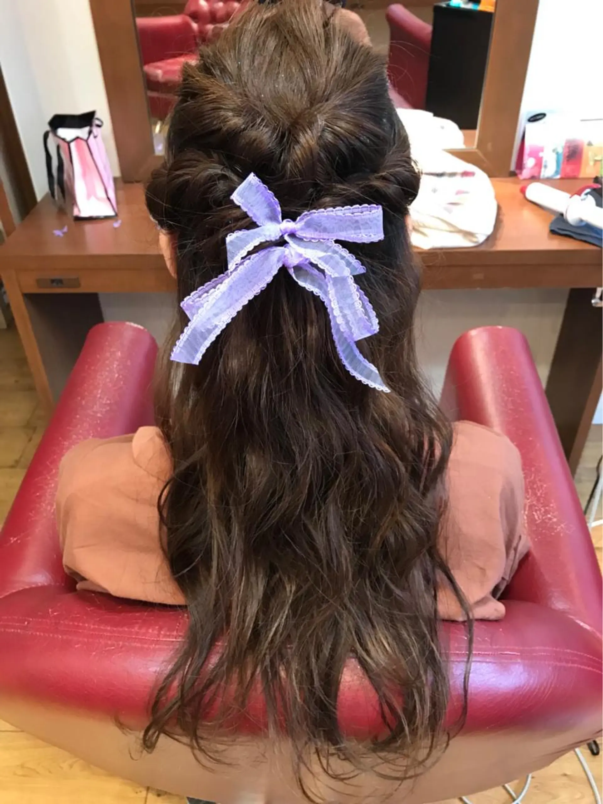 ロング ヘアアレンジ 卒業式のヘアスタイル 銀座フリーランススタ イリストMIYUKIのヘアスタイル
